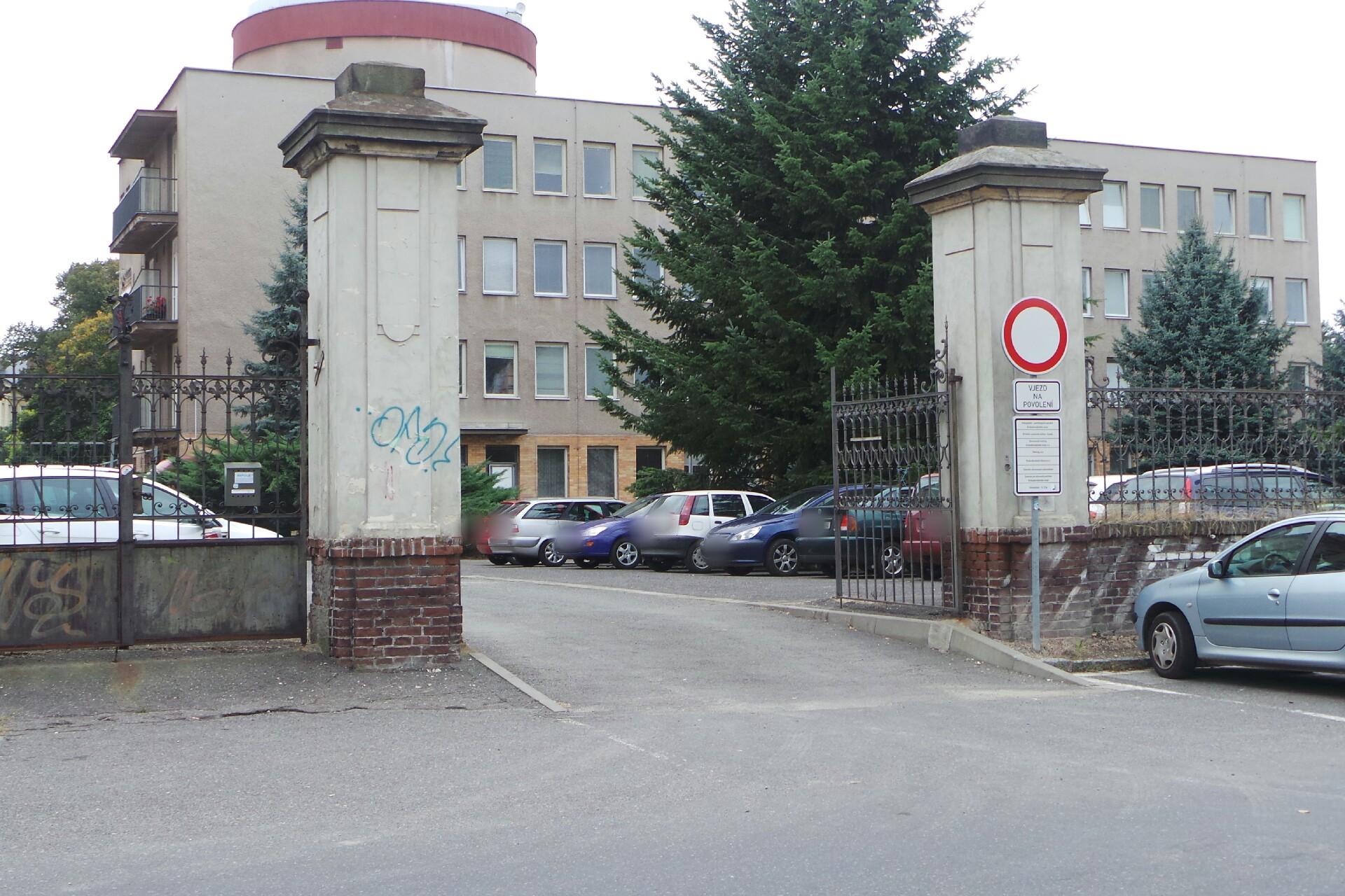 Národní institut pro integraci osob s omezenou schopností pohybu a orientace České republiky, Krajská organizace Královéhradeckého kraje, o.s.