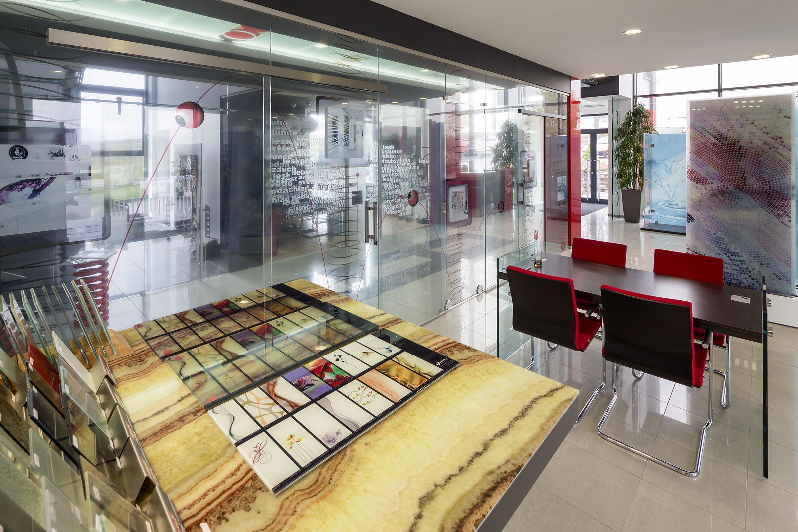 VV SKLO s.r.o. foto 3