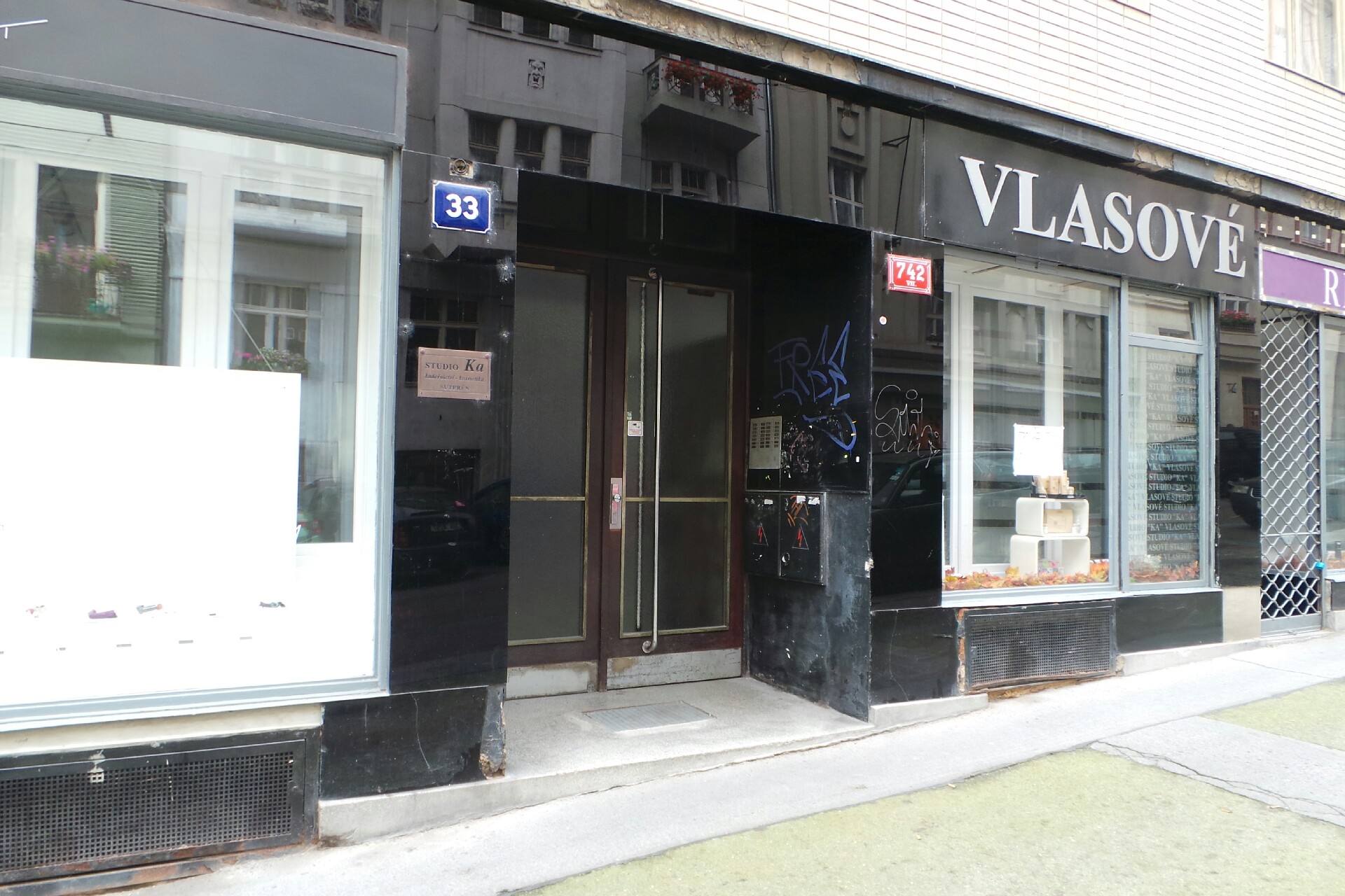 Milan Durchánek - elektroinstalace