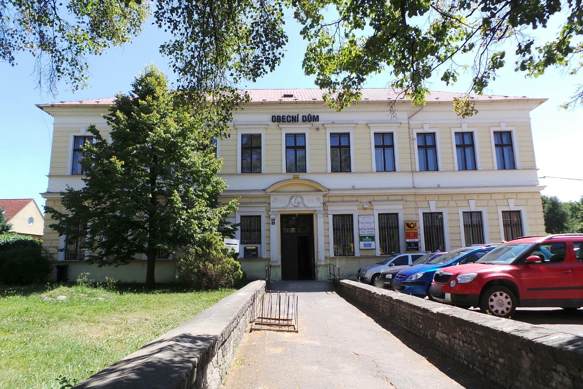 AUTOŠKOLA 19, B. Jenčík a dcera