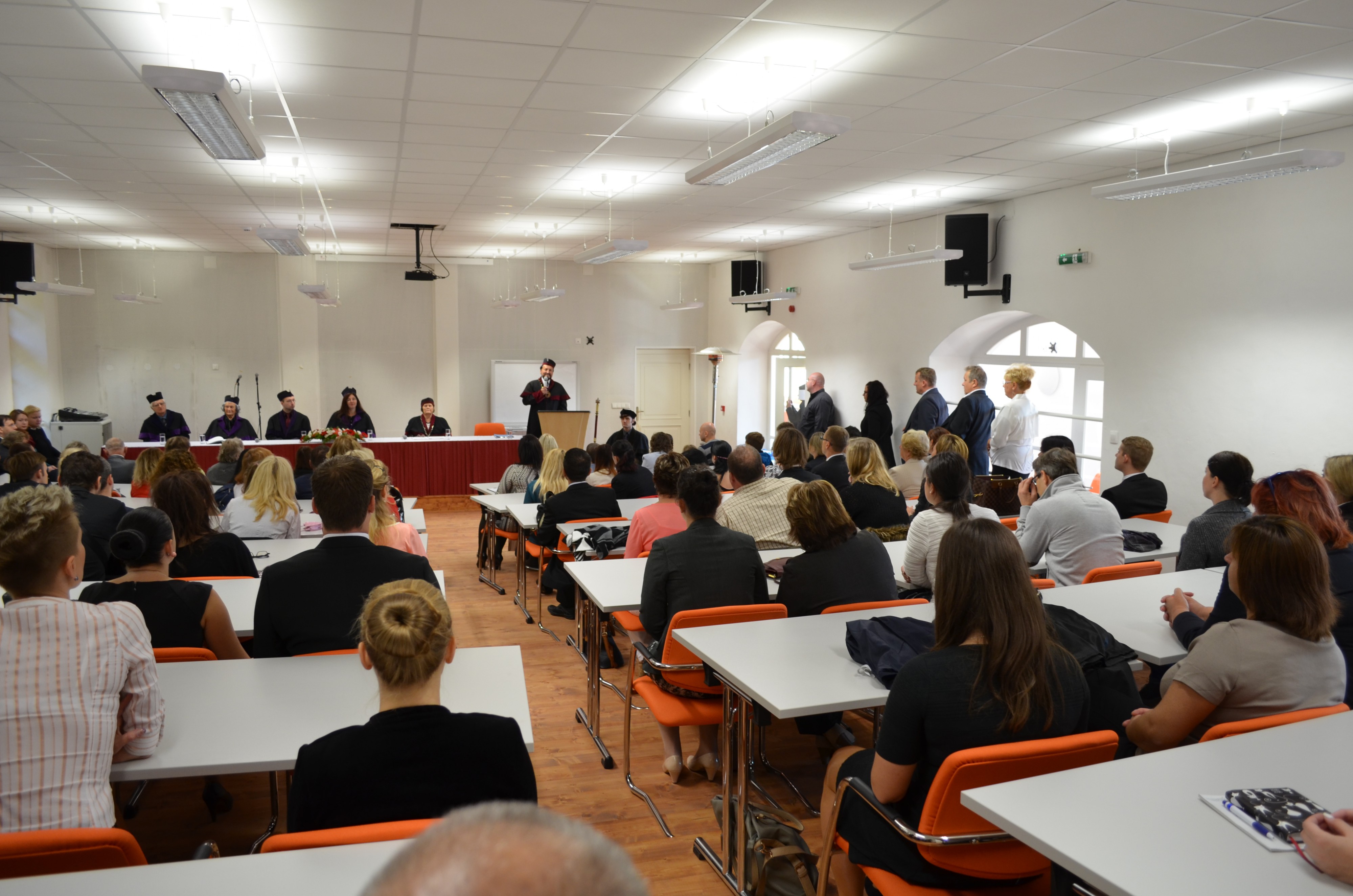 Vysoká škola aplikované psychologie foto 3