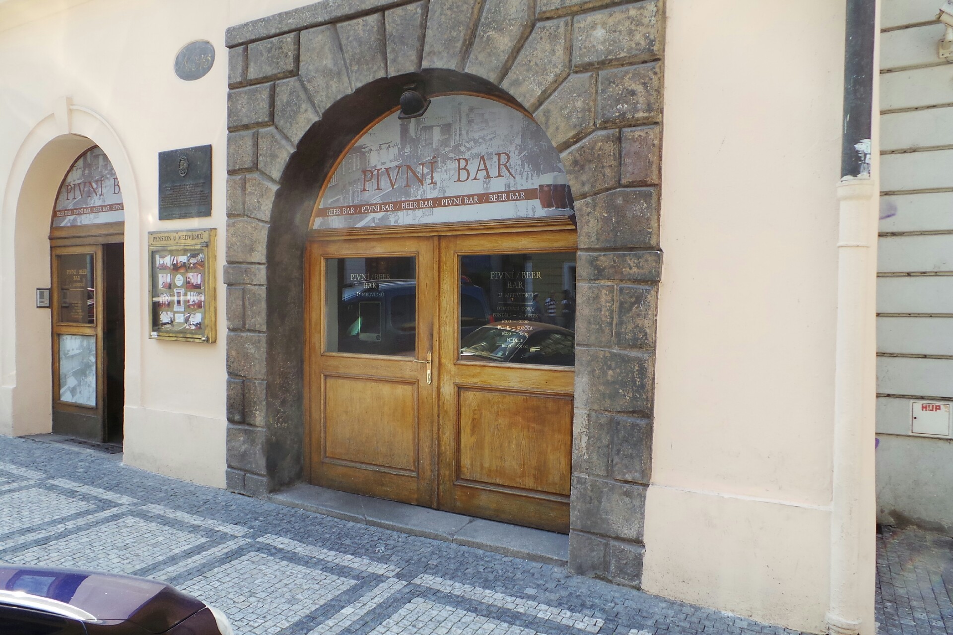 Pivní bar U Medvídků