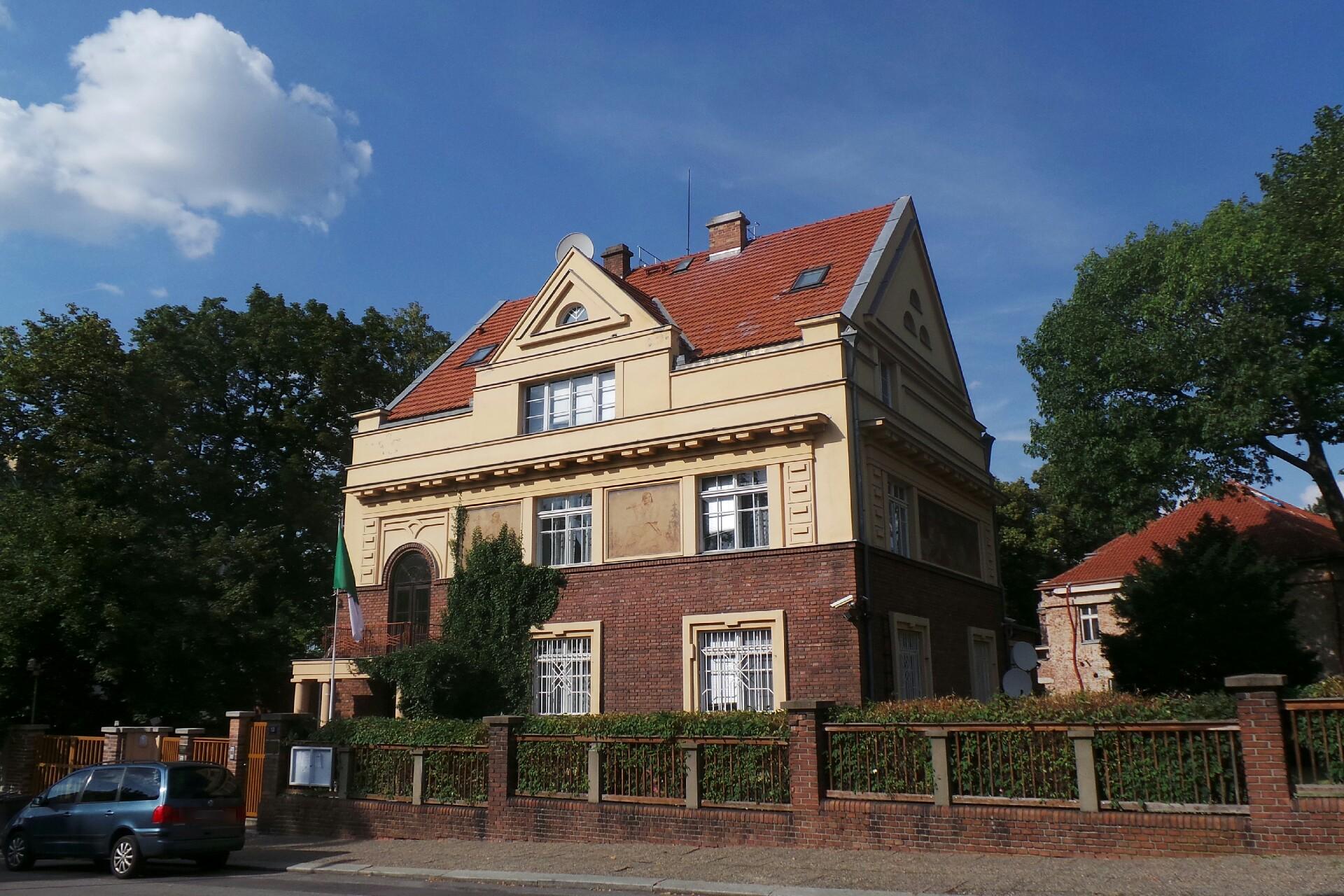 Alžírsko - Velvyslanectví Alžírské demokratické a lidové republiky