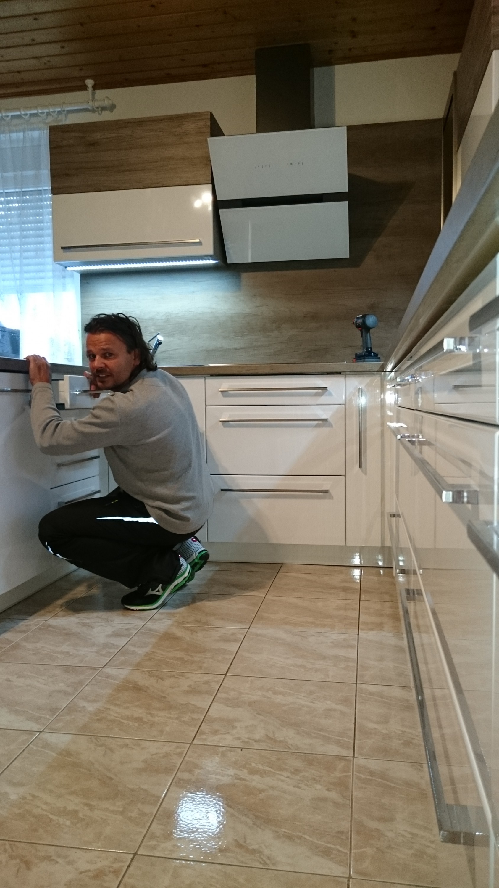 Montáž a výroba kuchyní Milan Kouřil foto 3