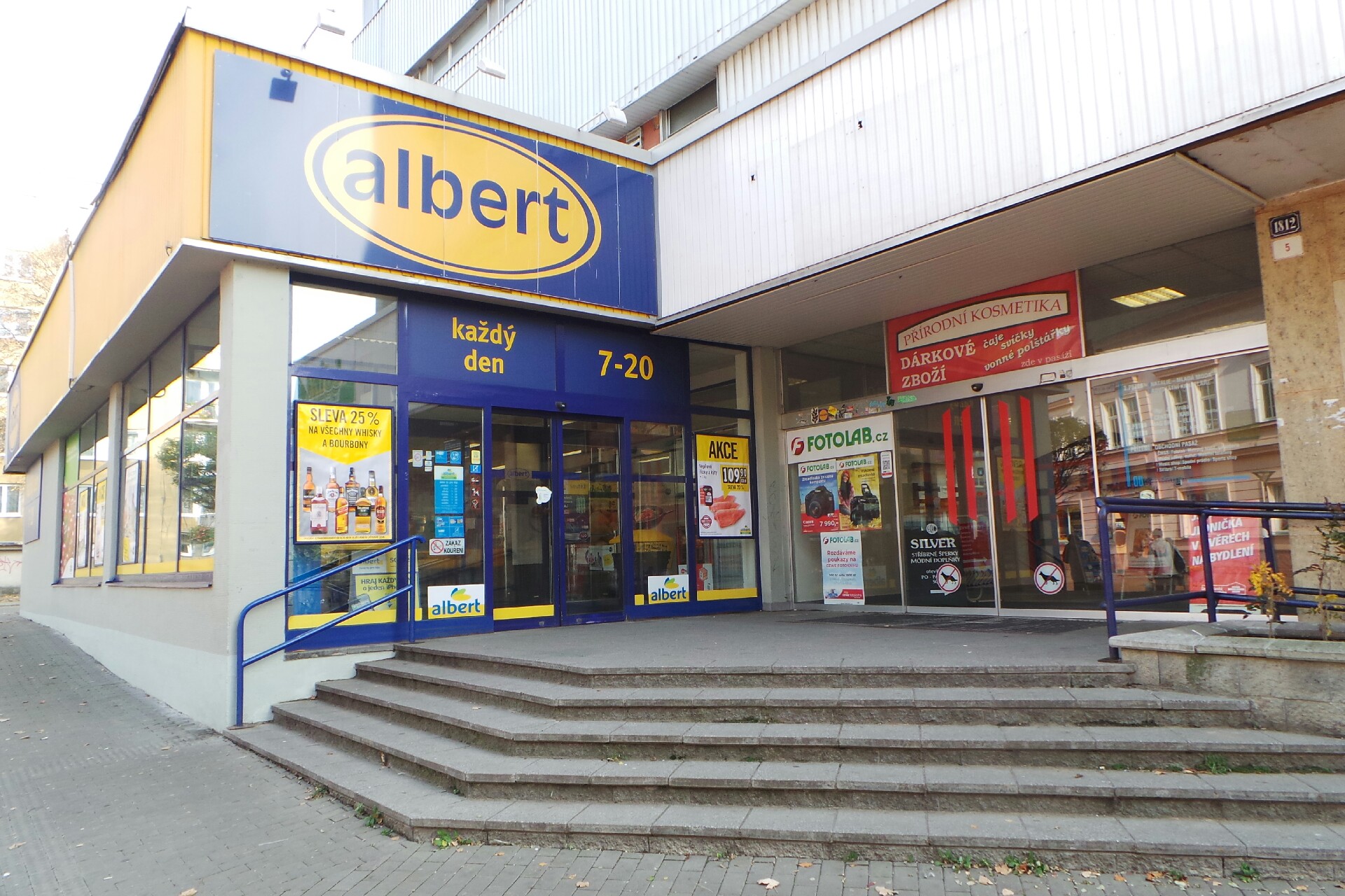 Albert Supermarket
