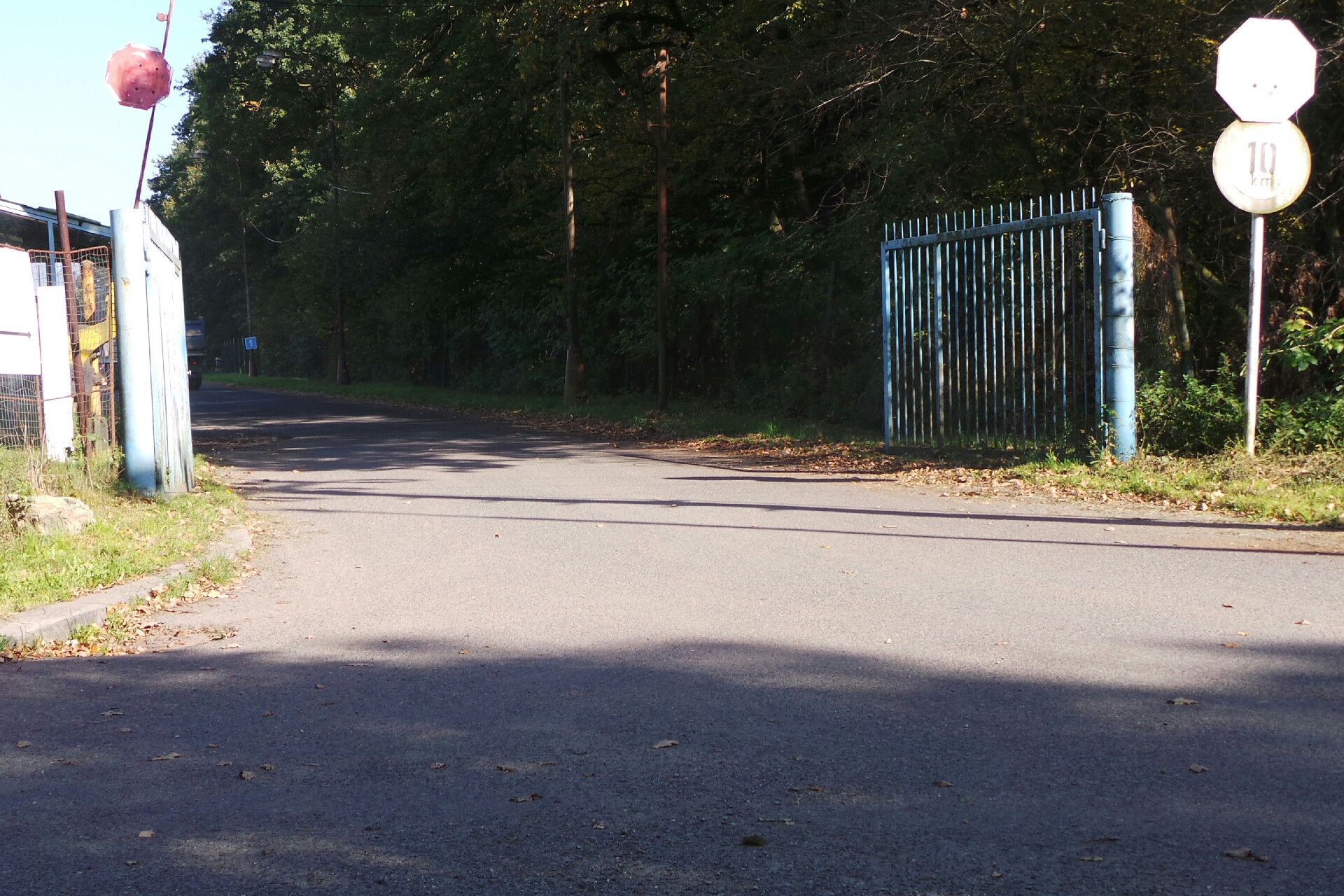 Pila Martinov Jiří Mikeska foto 1