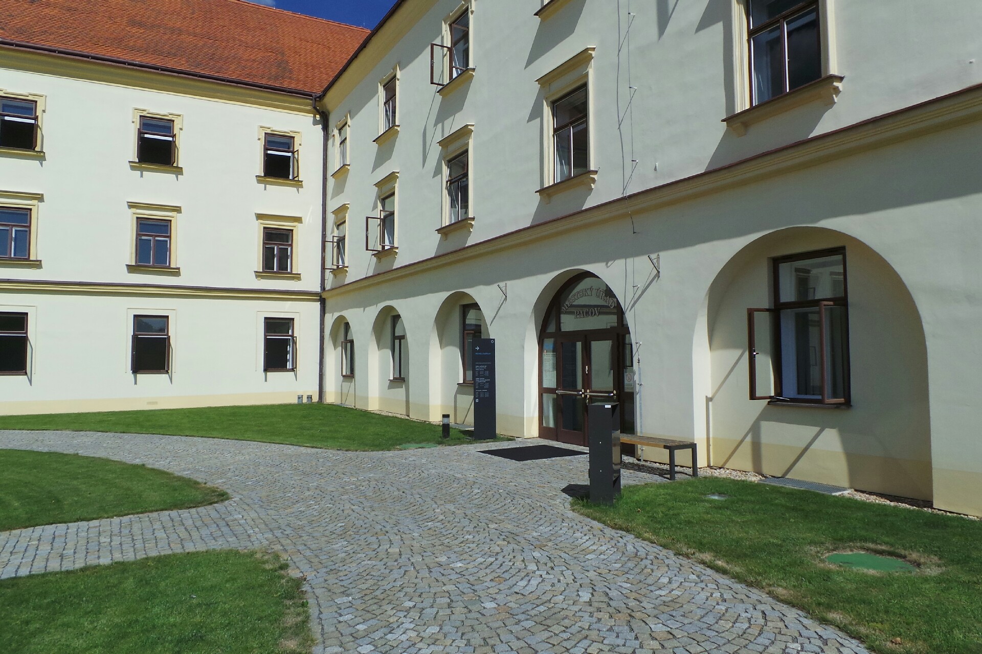 MÚ Pacov - Odbor vnitřních věcí