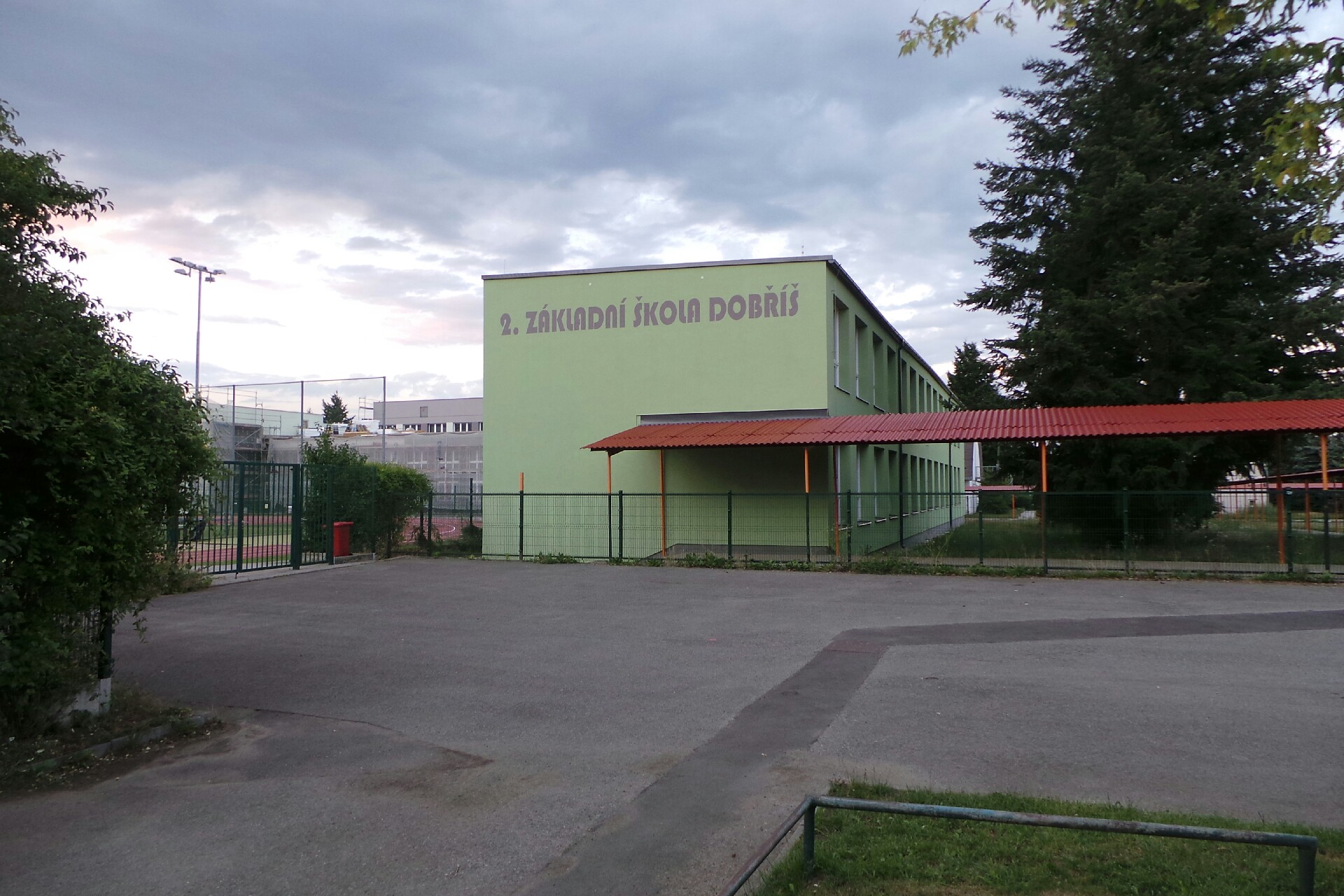 2. ZŠ Dobříš