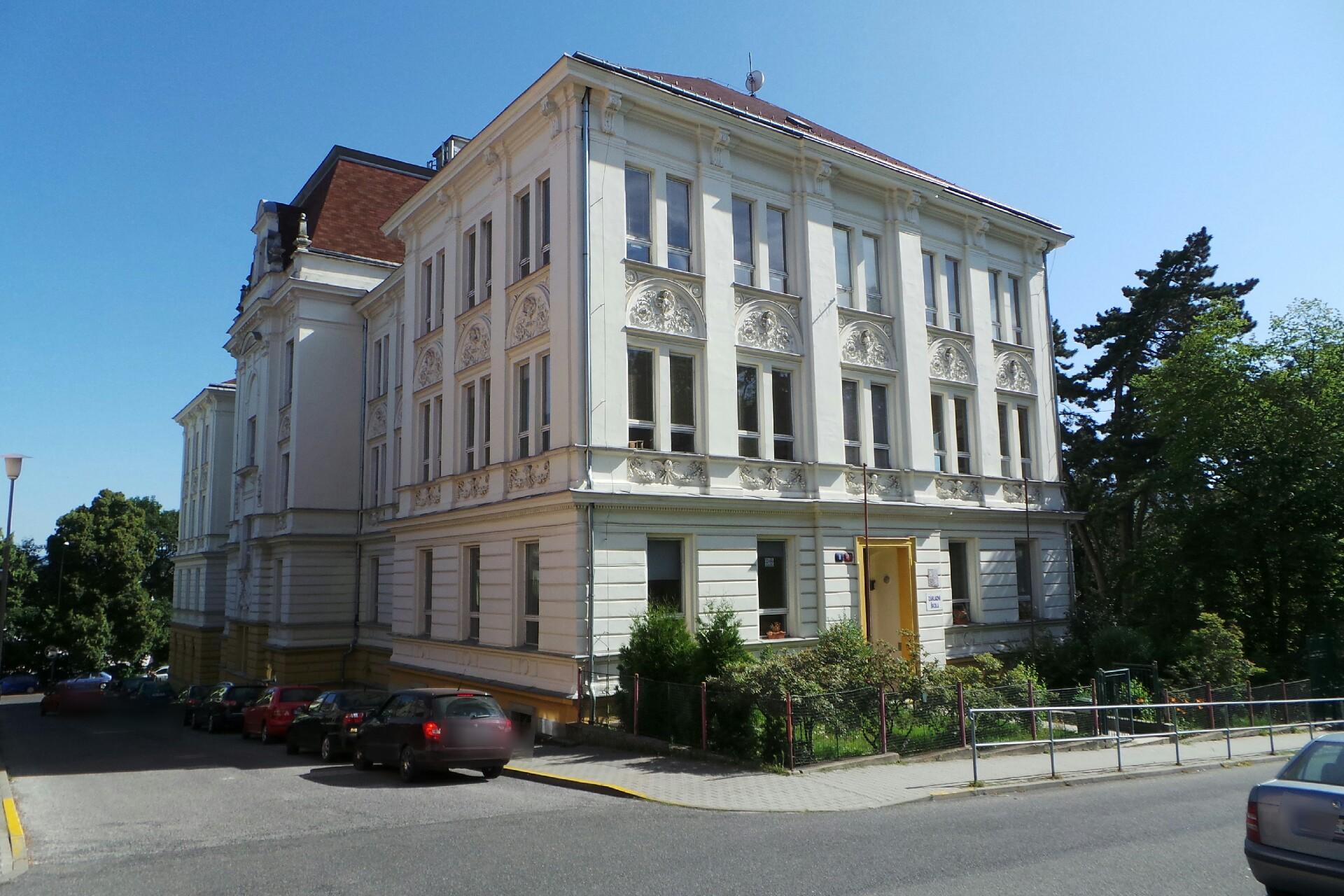 ZŠ, Liberec, U Soudu foto 2