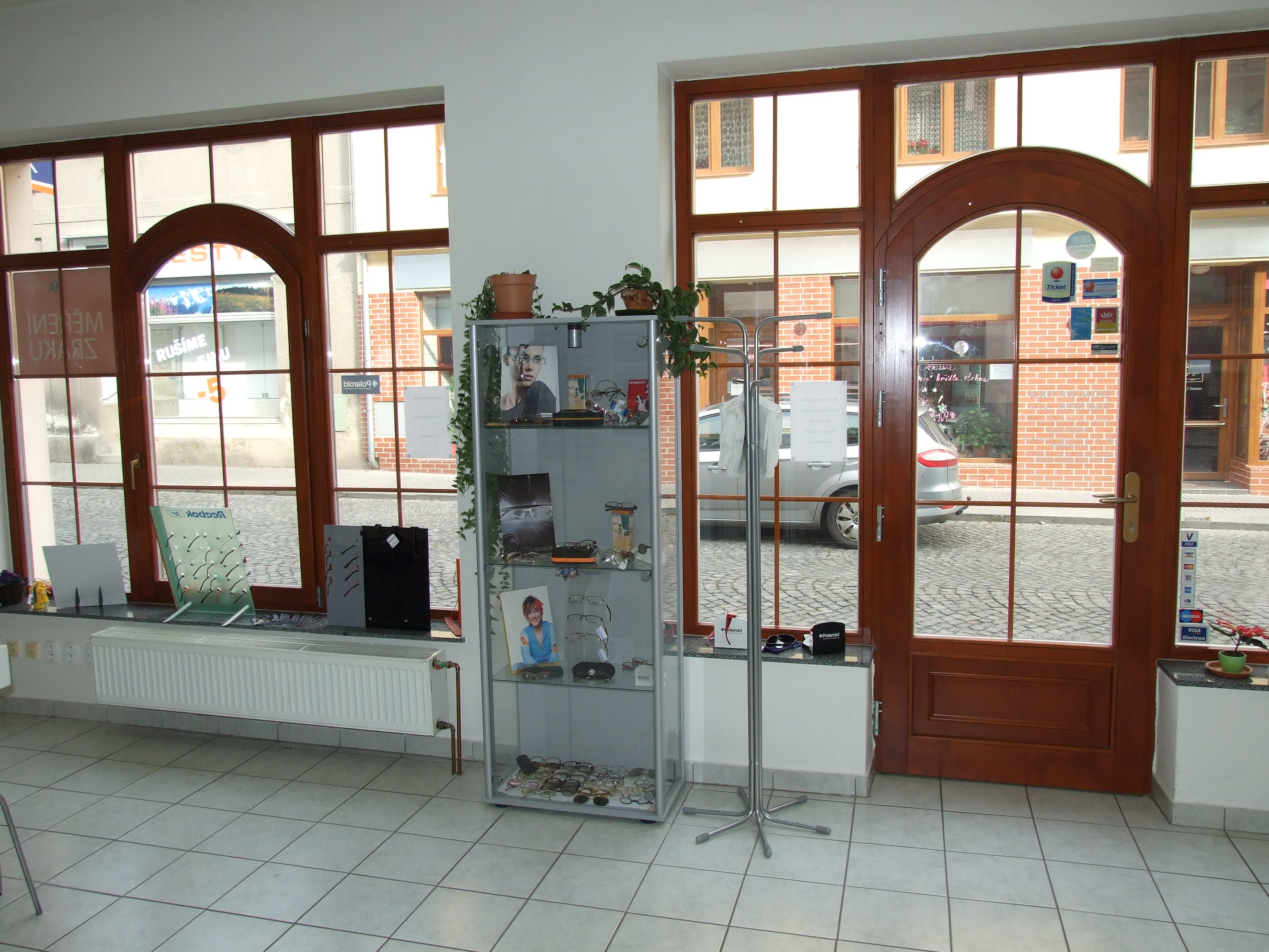 Axis Optik, s.r.o. foto 3