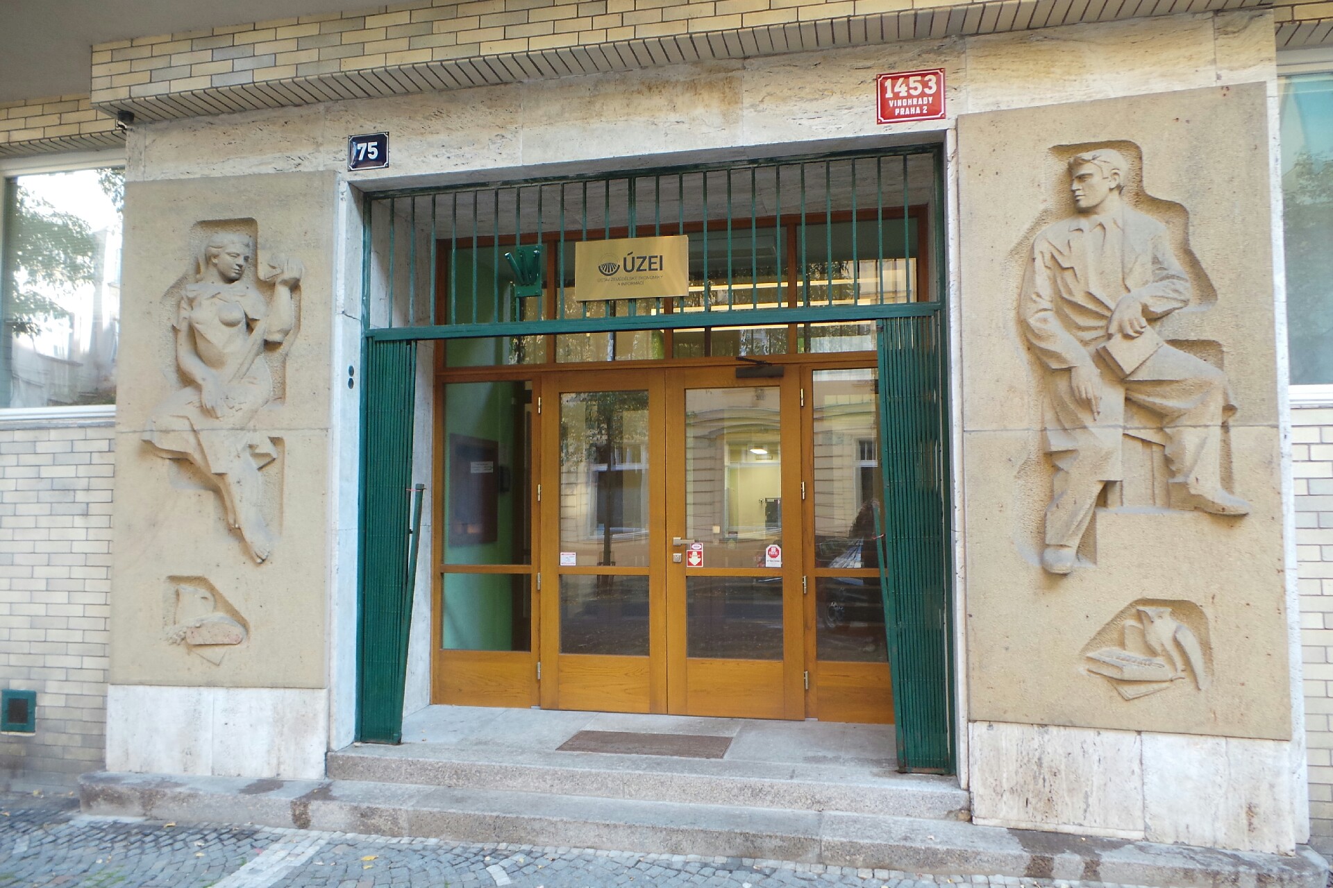 Ústav zemědělské ekonomiky a informací