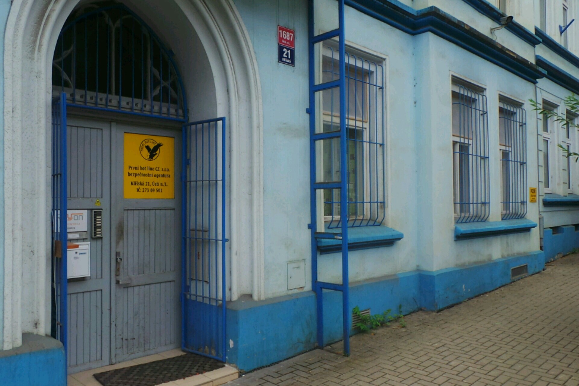 První hot line CZ, s.r.o.