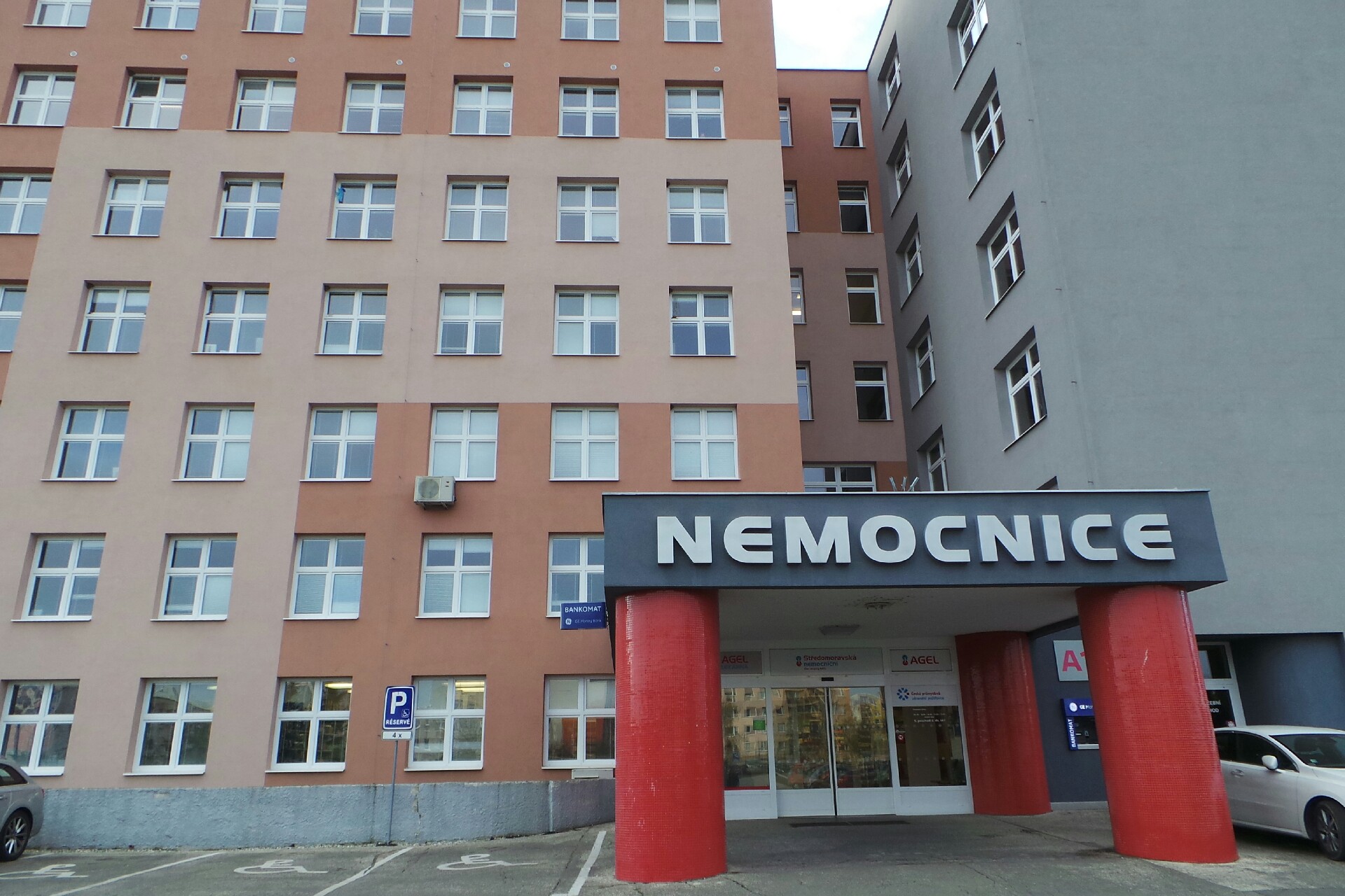 Mikrobilogie - Nemocnice AGEL Prostějov