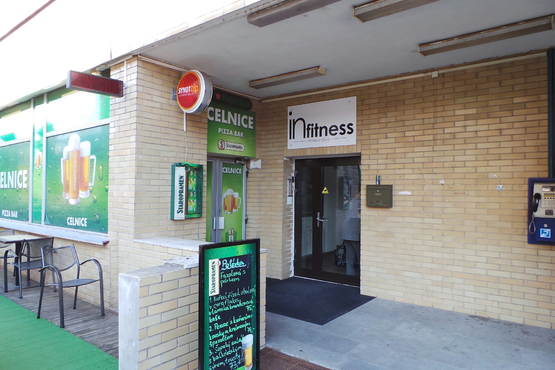 Infitness fitness - club foto 2