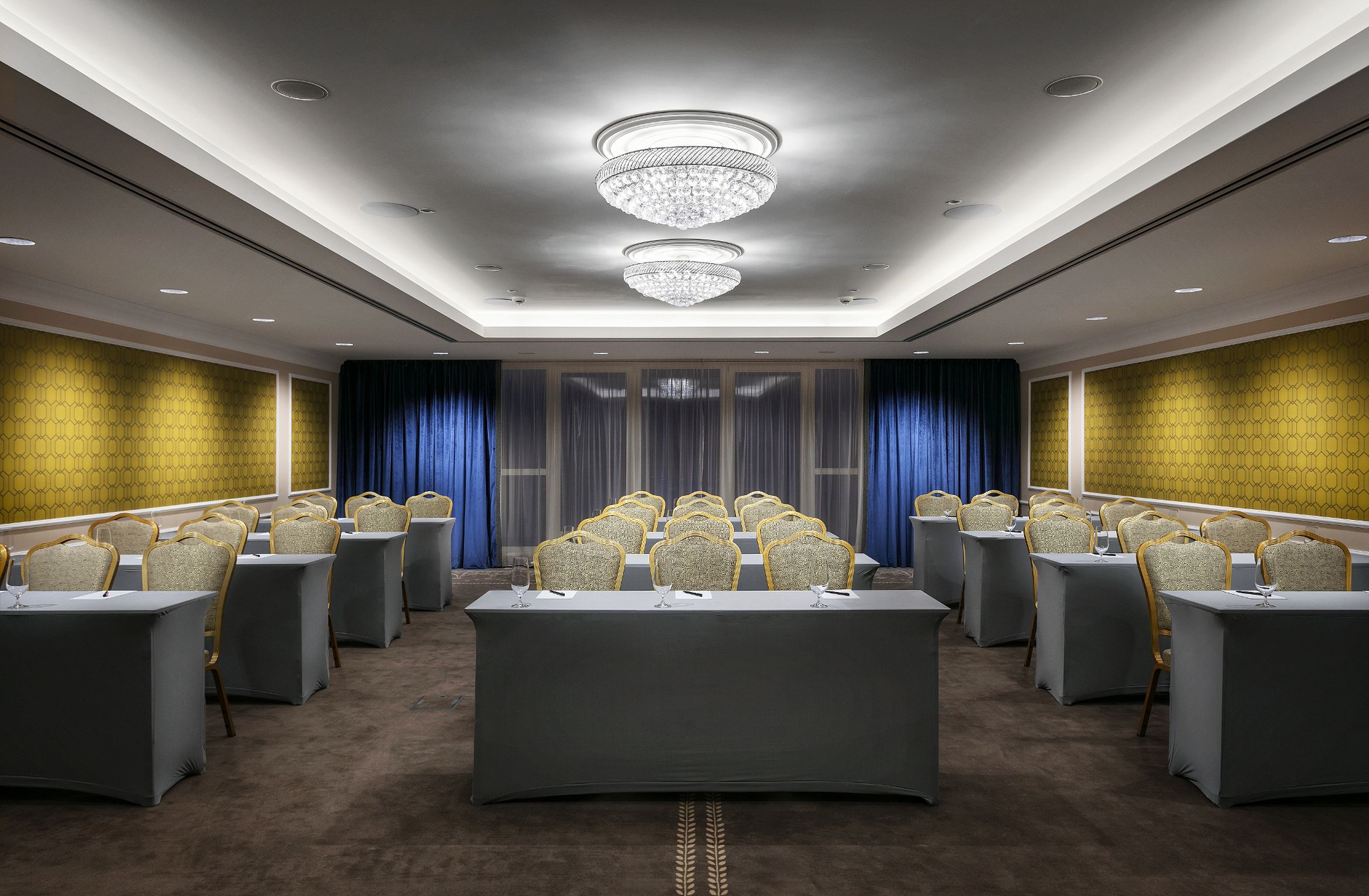 HOTEL COSMOPOLITAN foto 3