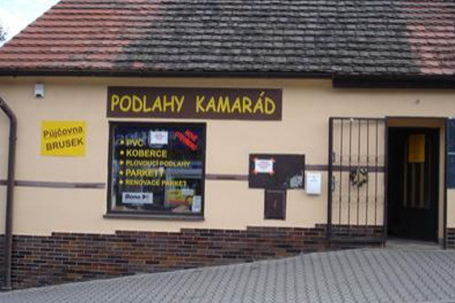 PODLAHY KAMARÁD