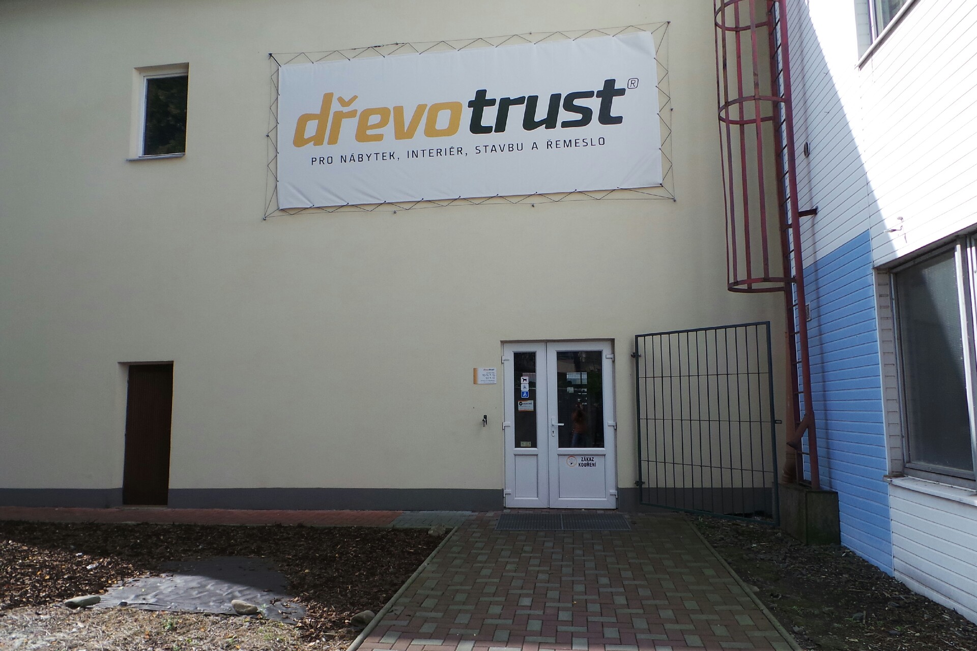 DŘEVO TRUST, a.s.