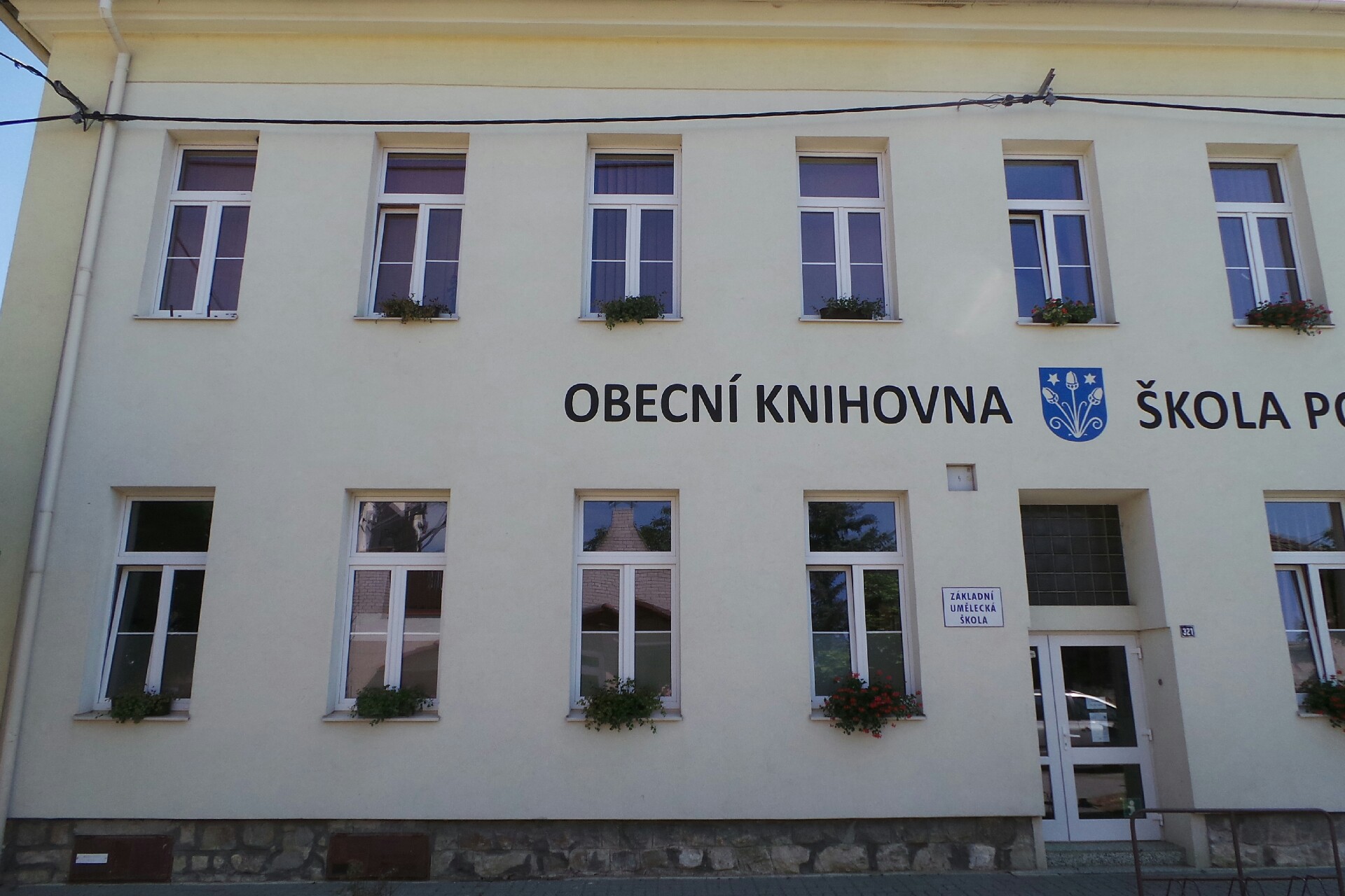 Obecní knihovna Ratíškovice foto 2