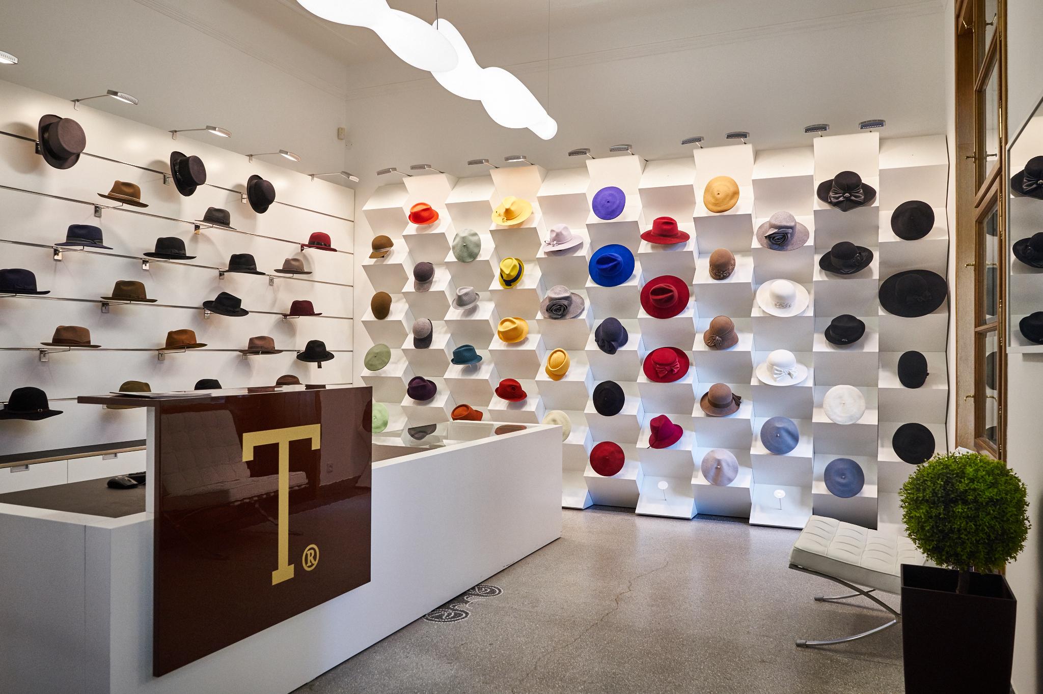 Flagship Store TONAK a.s.