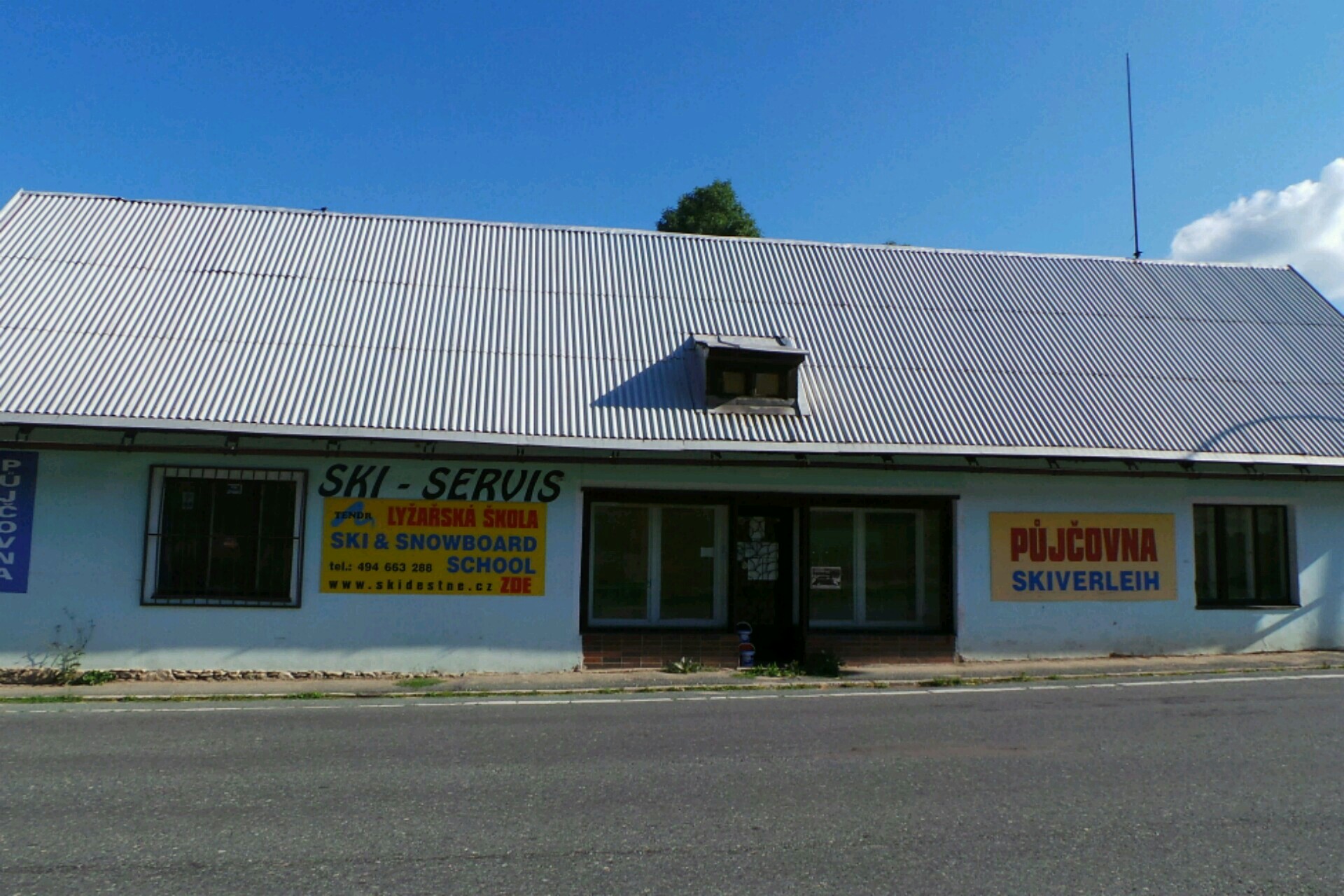Půjčovna lyží Tendr Ski foto 2