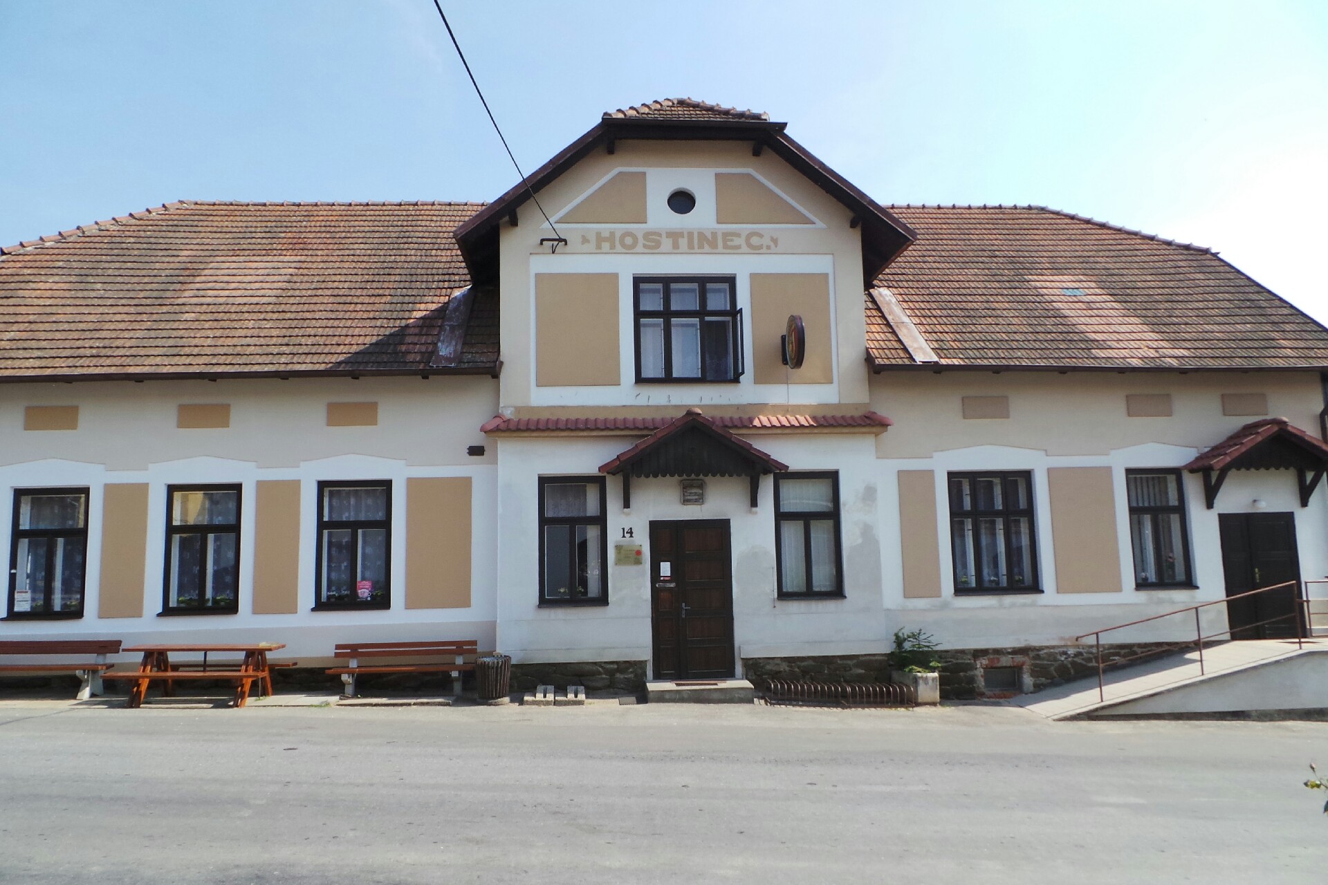 Hostinec Kloužovice foto 1