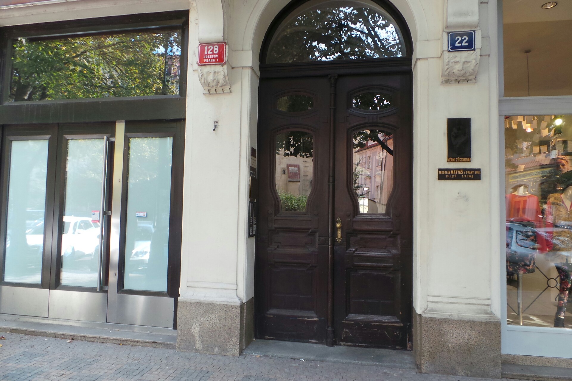 JUDr. Zuzana Nitschneiderová, advokát