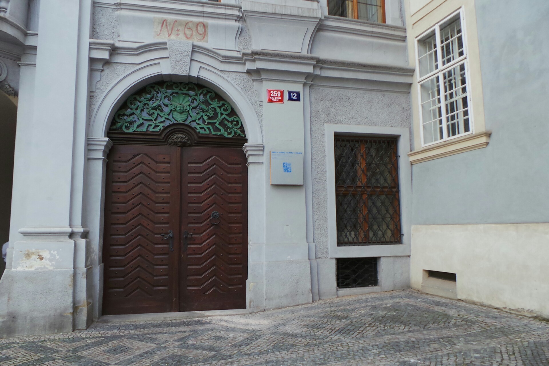 Akademie múzických umění v Praze