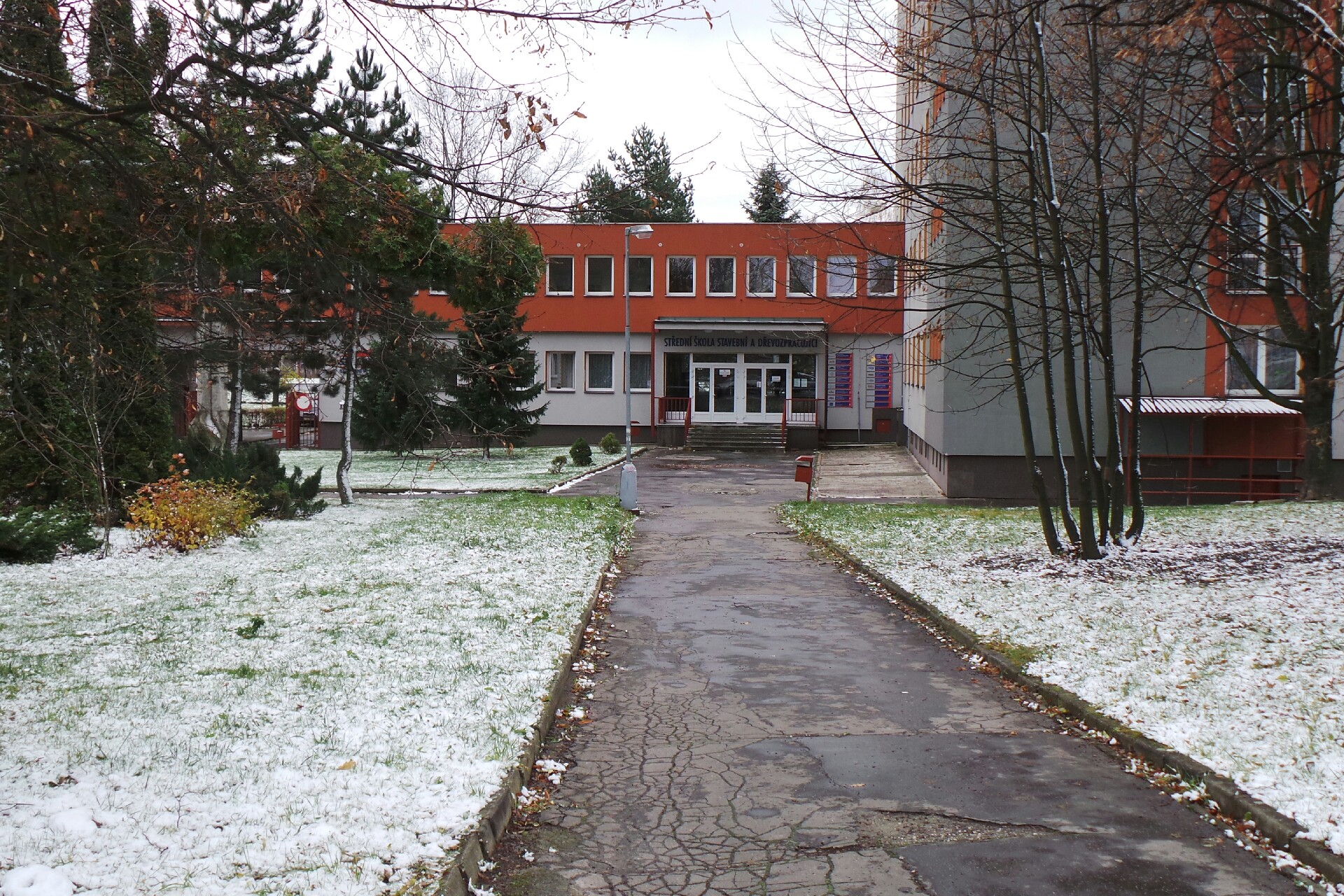 Rekvalifikace - Střední škola stavební a dřevozpracující, Ostrava