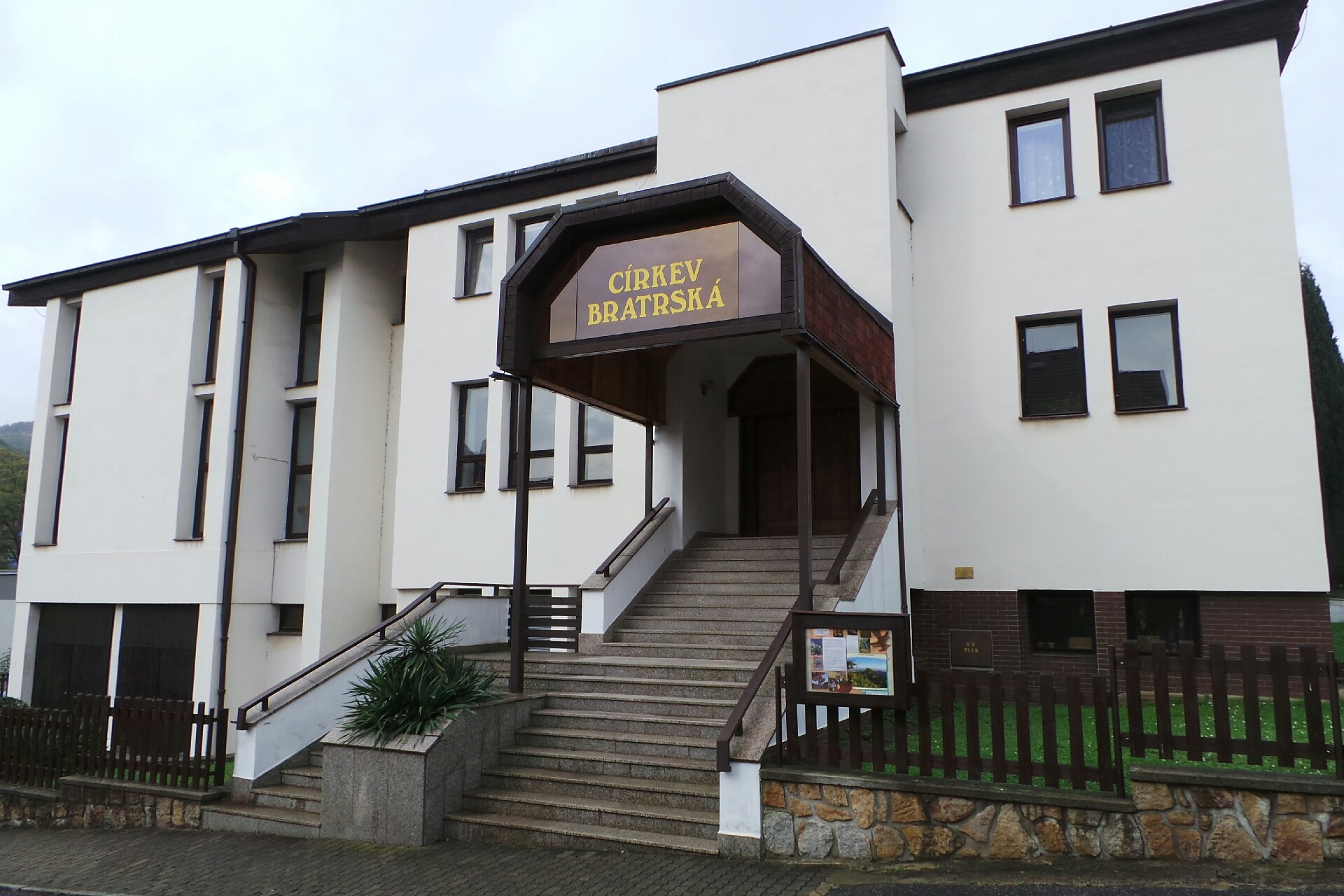 Knihovna křesťanské a s křesťanstvím spojené literatury a zvuku