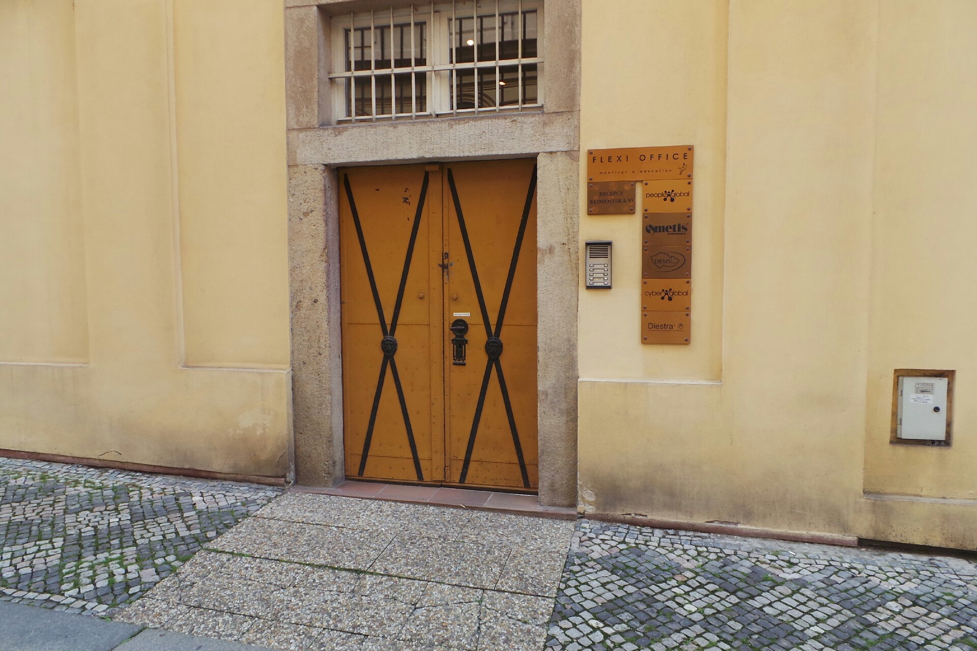 METIS CONSULT, s.r.o.