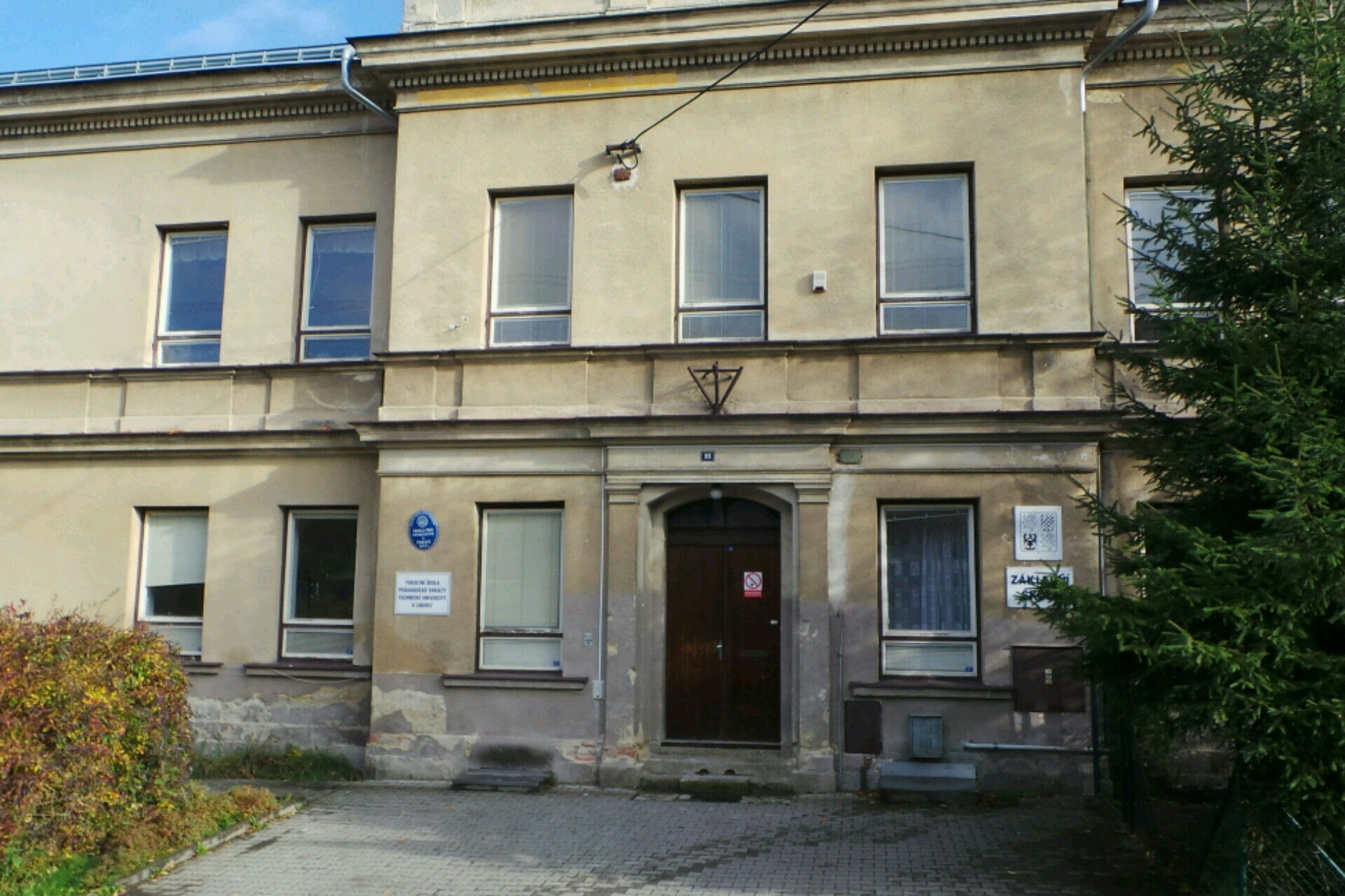 Základní škola a Mateřská škola Ostašov, Liberec, Heřmánkova