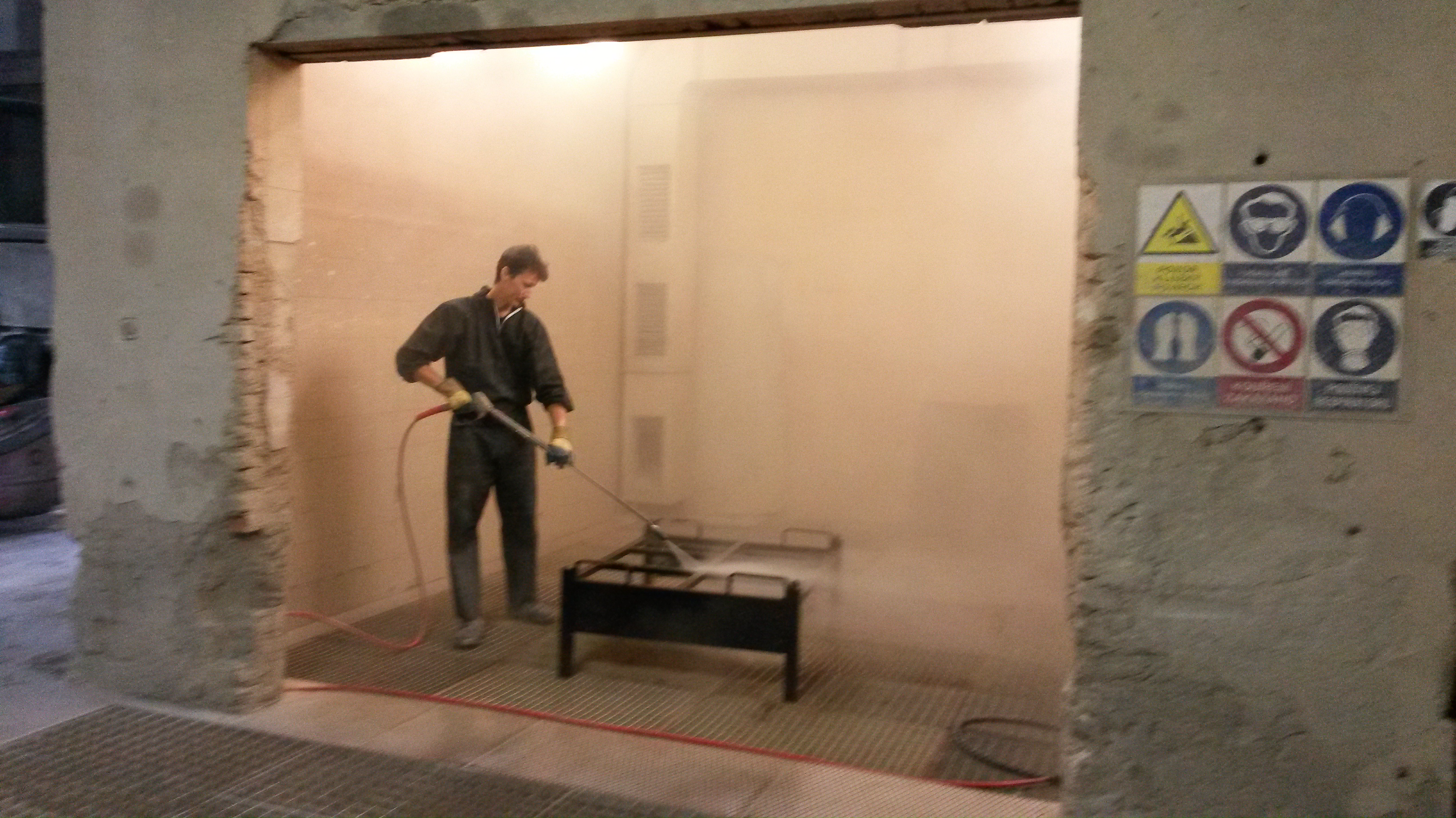 LIKTO, s.r.o. - povrchová úprava kovů foto 3