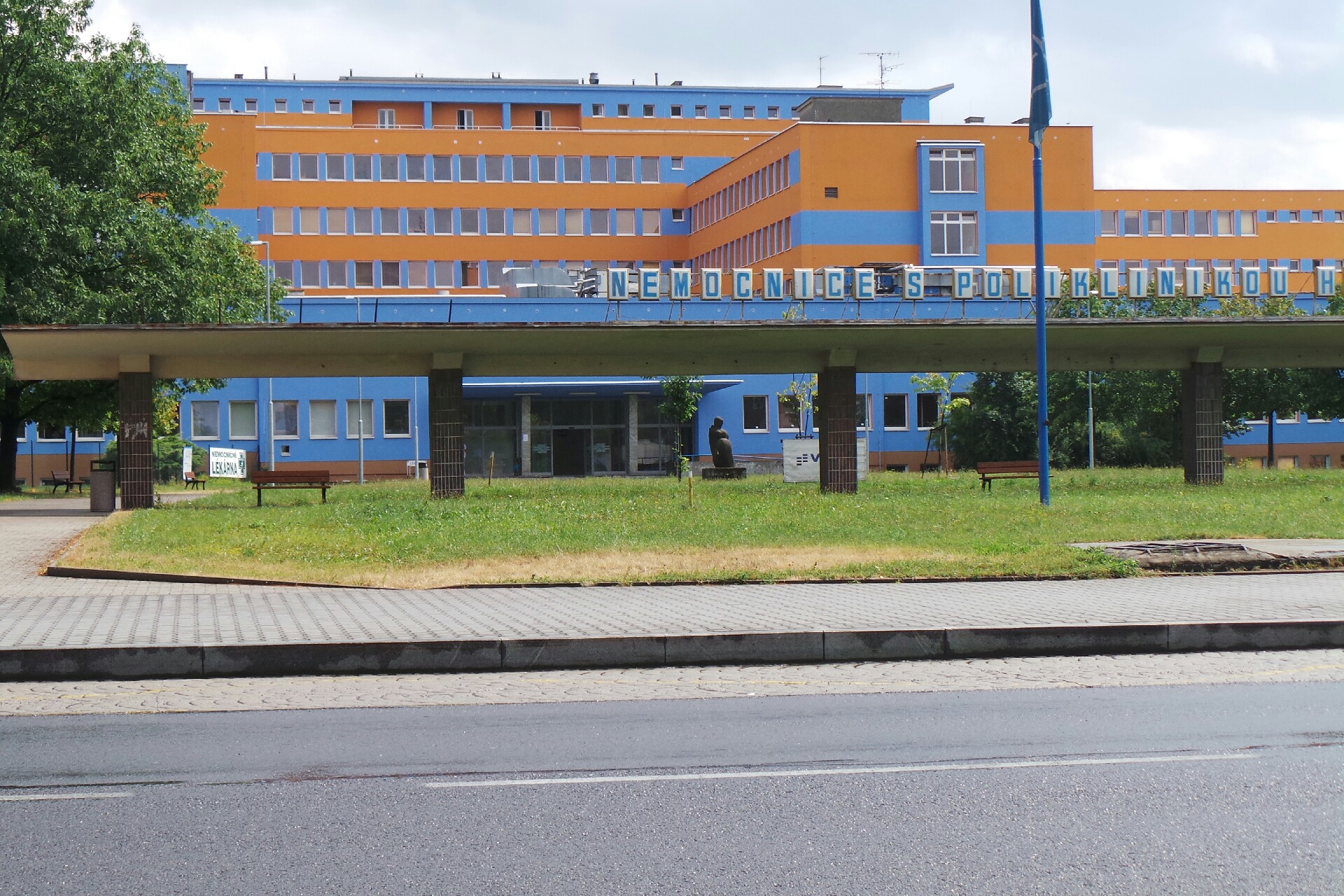 Lékařská knihovna - Moravskoslezská nemocnice Havířov