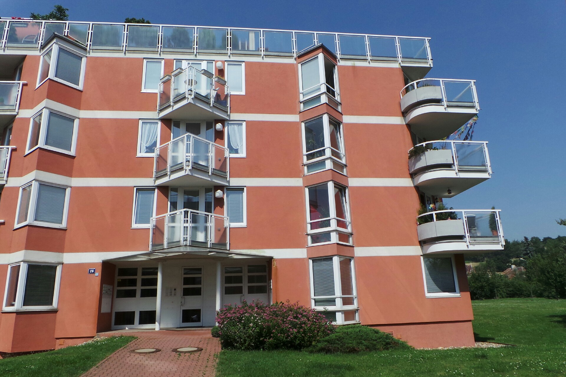 JUDr. Martina Grofová