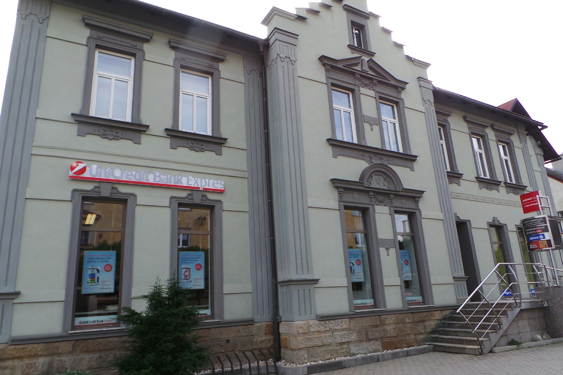 MUDr. Milan Mareček