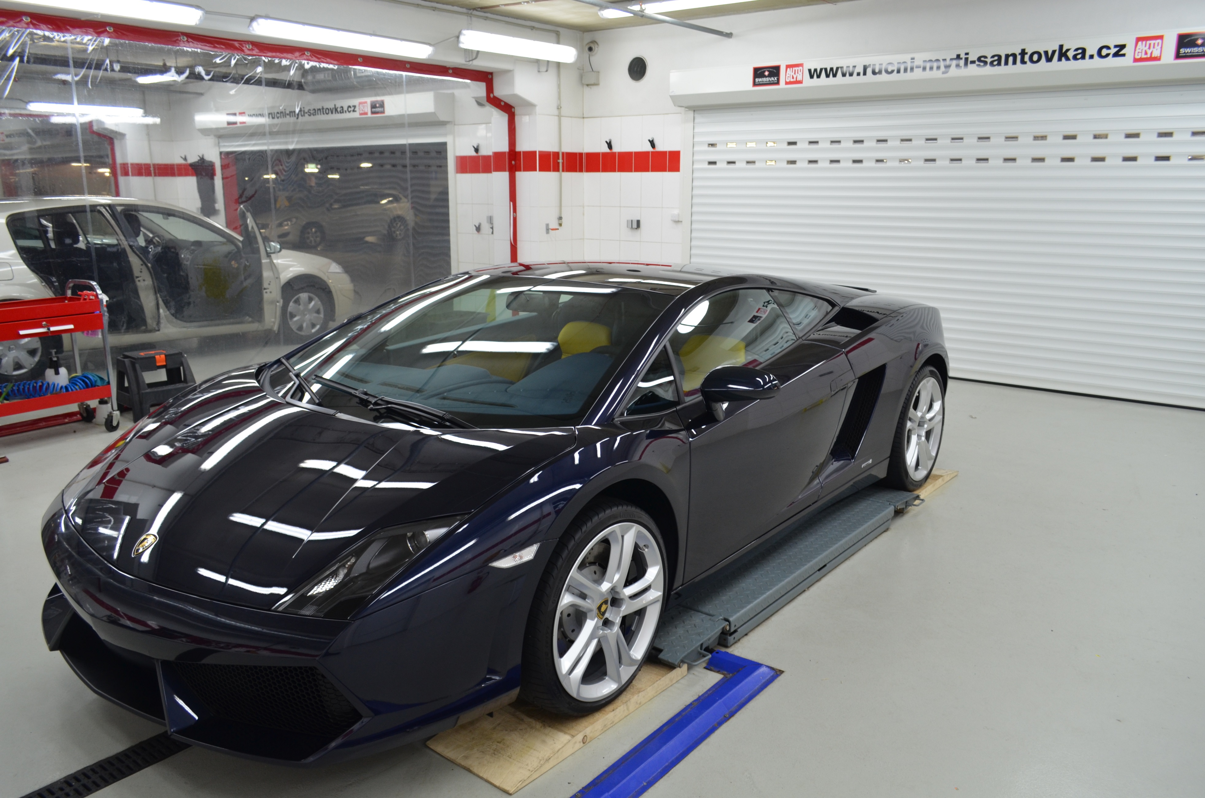 GROUP CARS CENTER ONE, s.r.o. foto 4