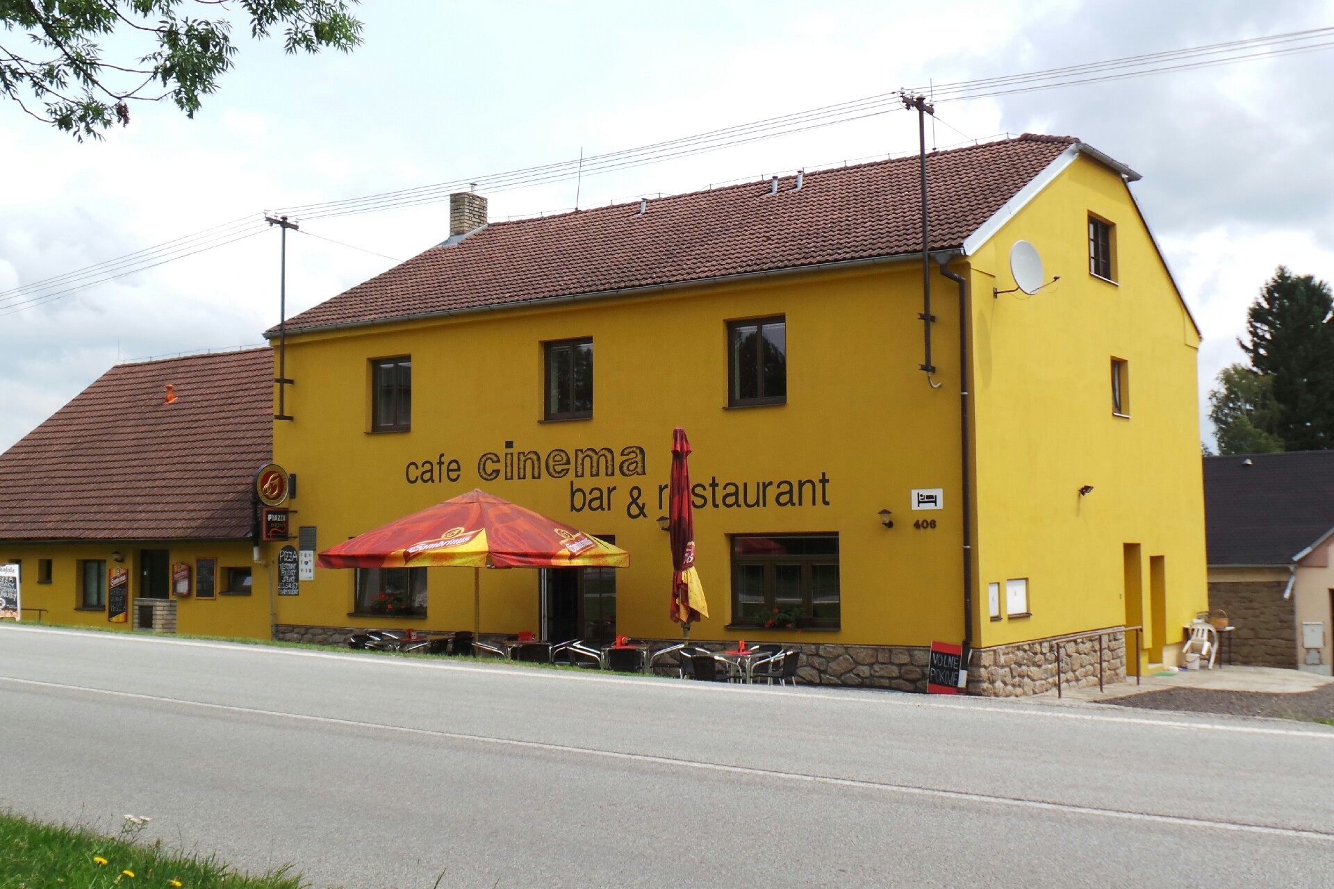 Cafe Cinema Bar & restaurant