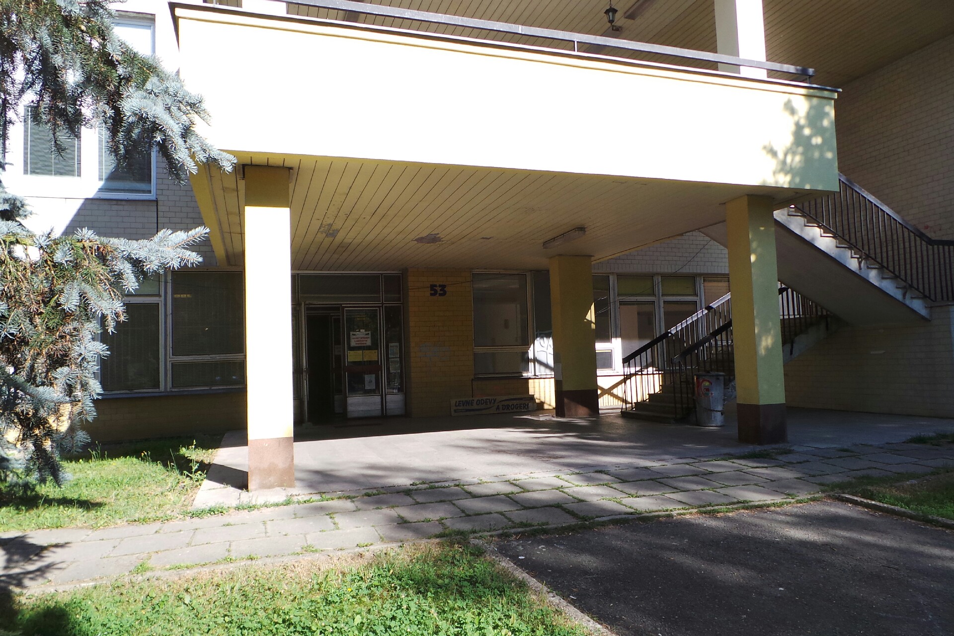 Nízkoprahové zařízení pro děti a mládež ZRNKO