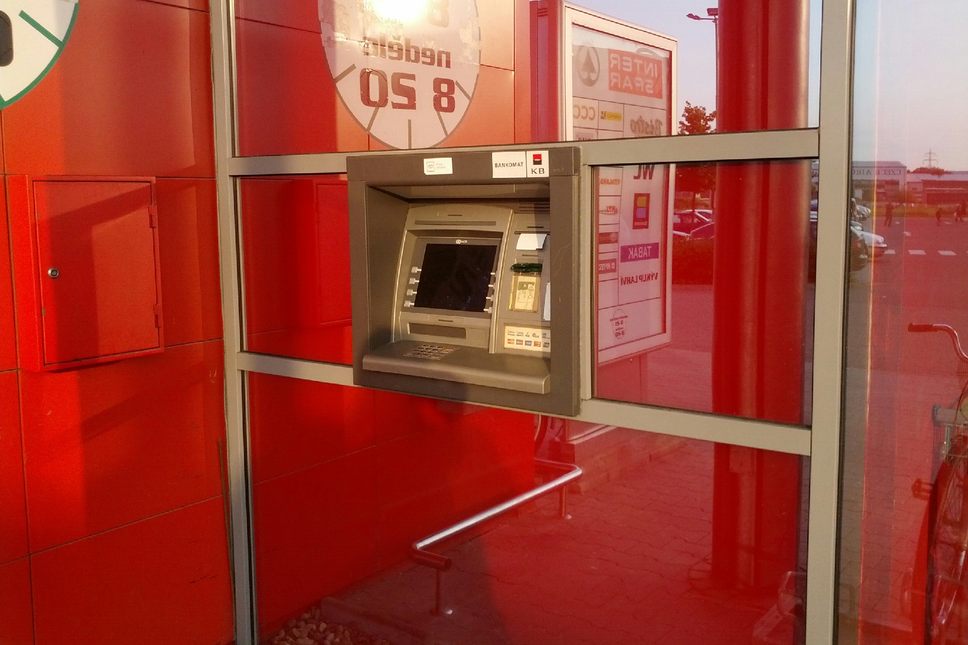 Bankomat Komerční banky