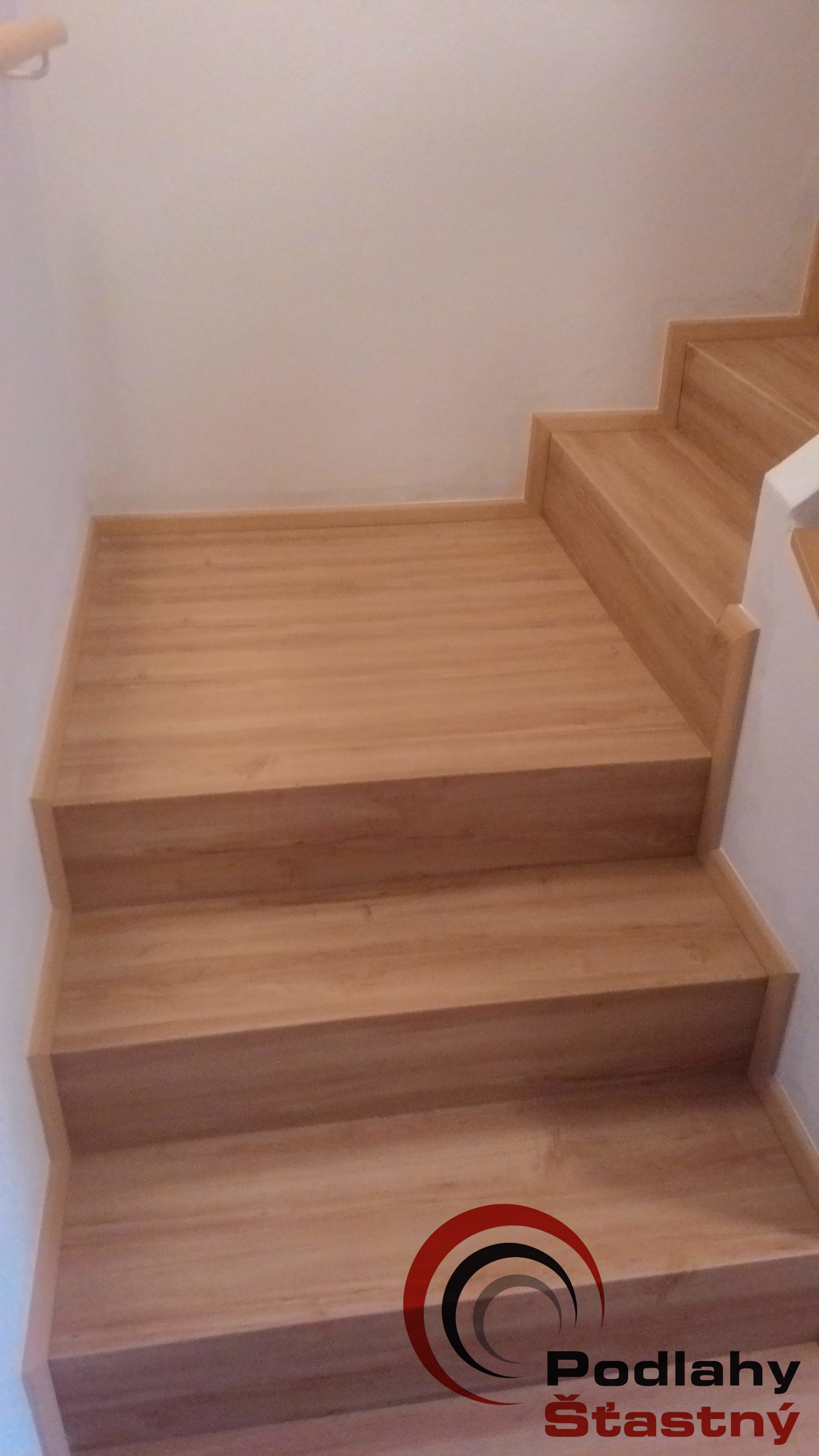 Podlahy Šťastný foto 2