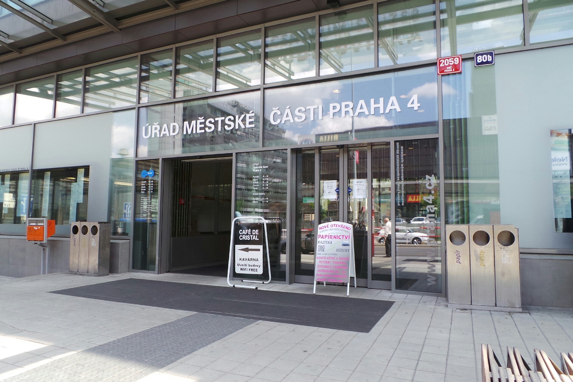 ÚMČ Praha 4 - Odbor právní foto 1