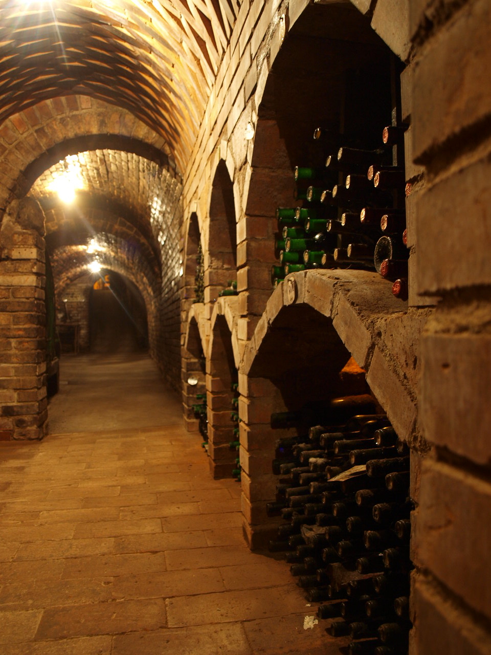 Gruntovní sklep vinařství Baraque foto 3