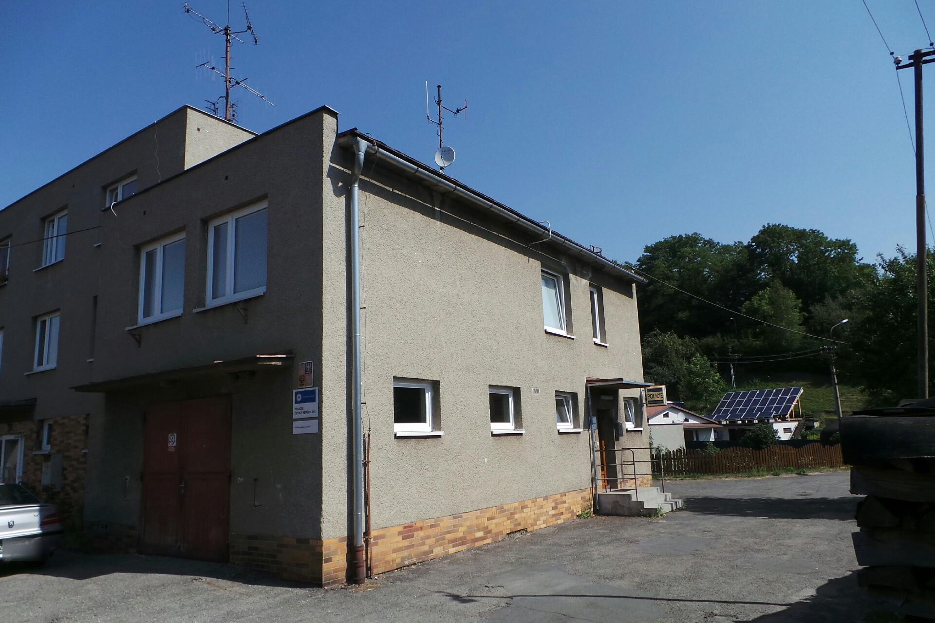 Policie ČR - Obvodní oddělení Jablůnka foto 2