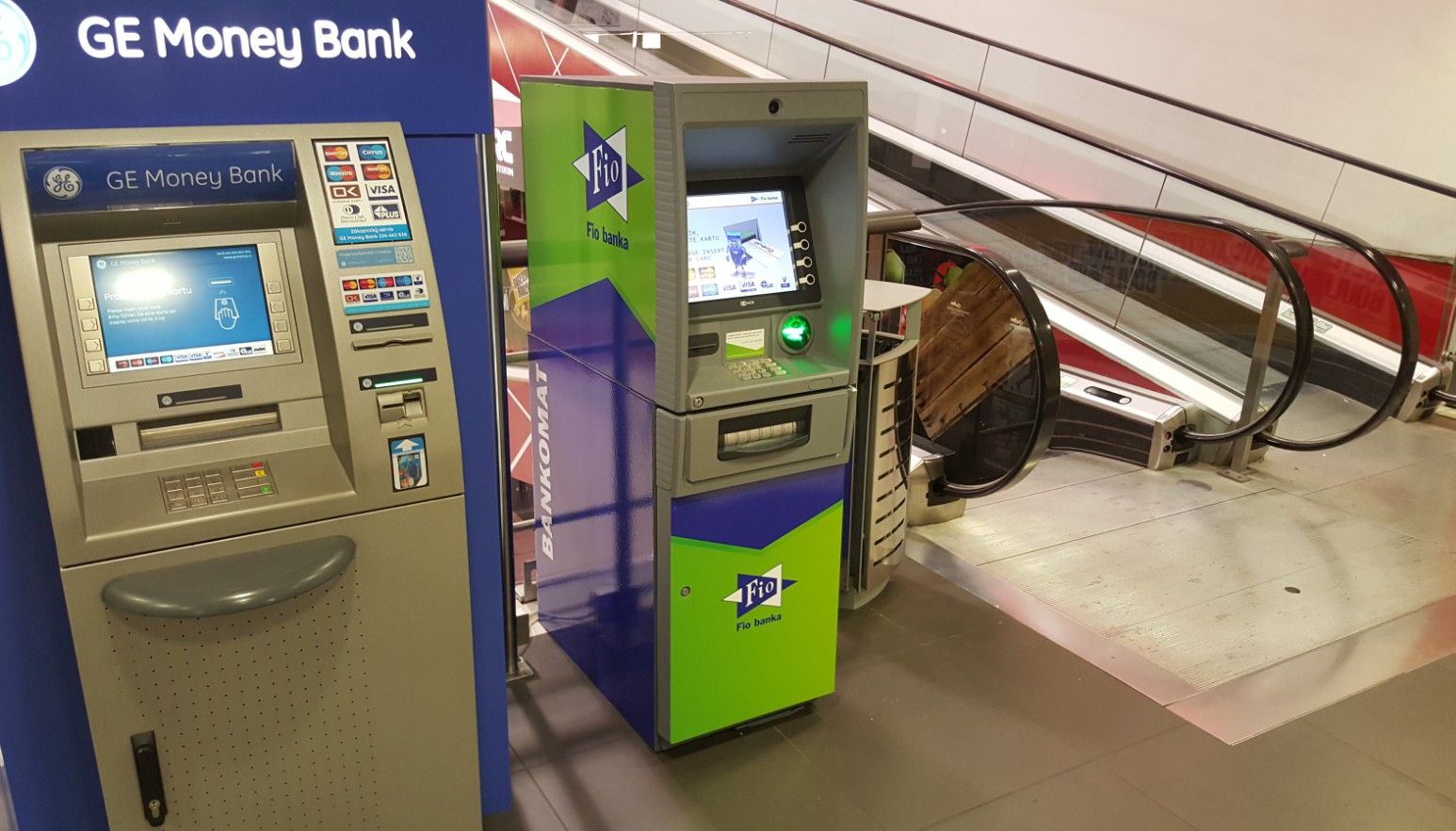 Bankomat Fio banky foto 3