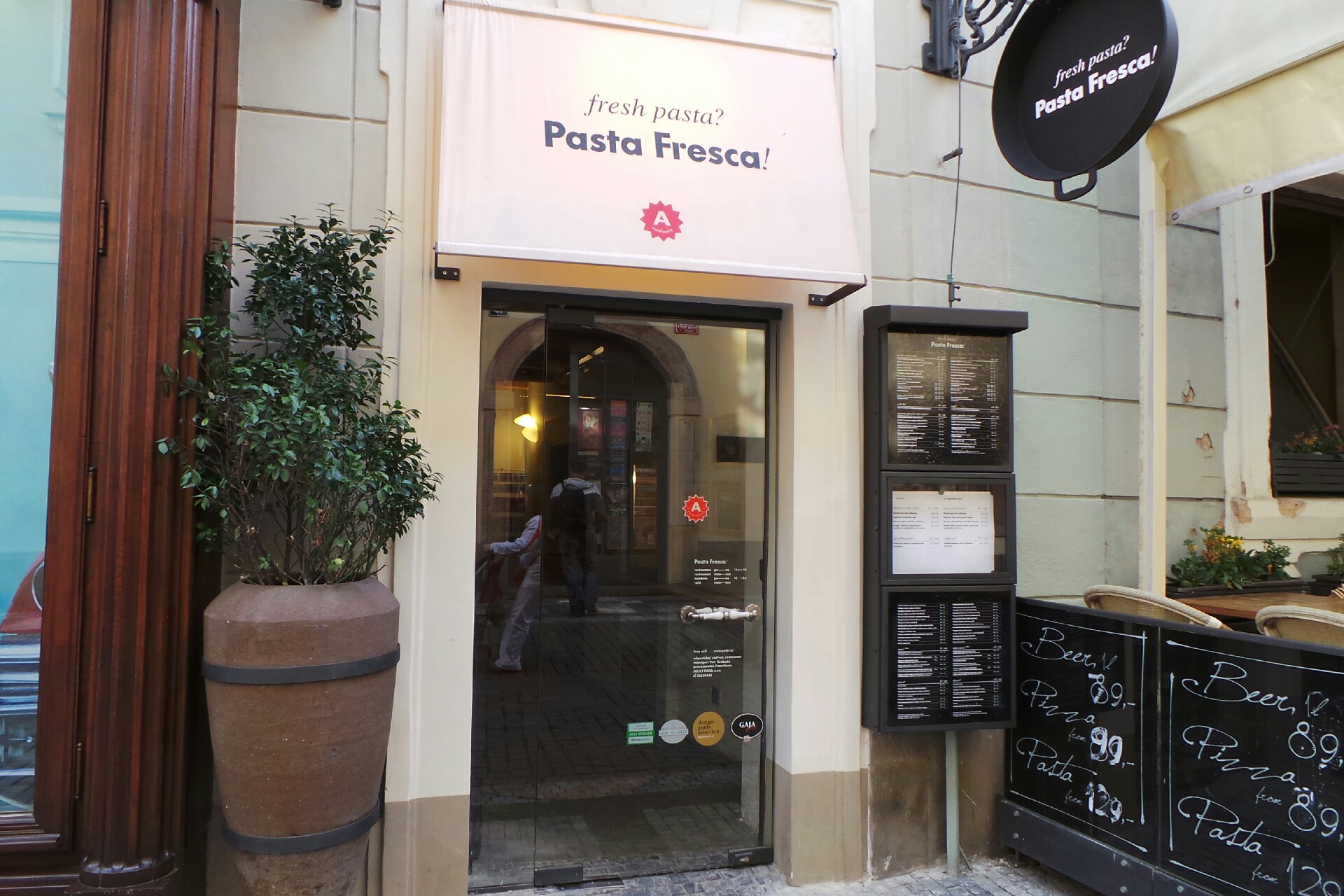 Pasta Fresca (Restaurants) •  - in English language
