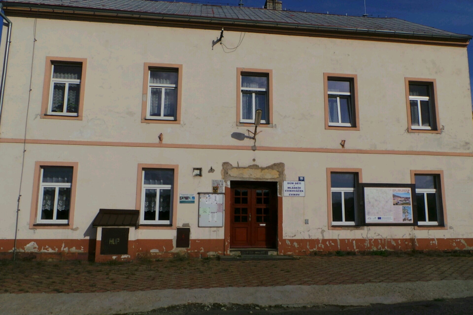 Dům dětí a mládeže Cvikováček