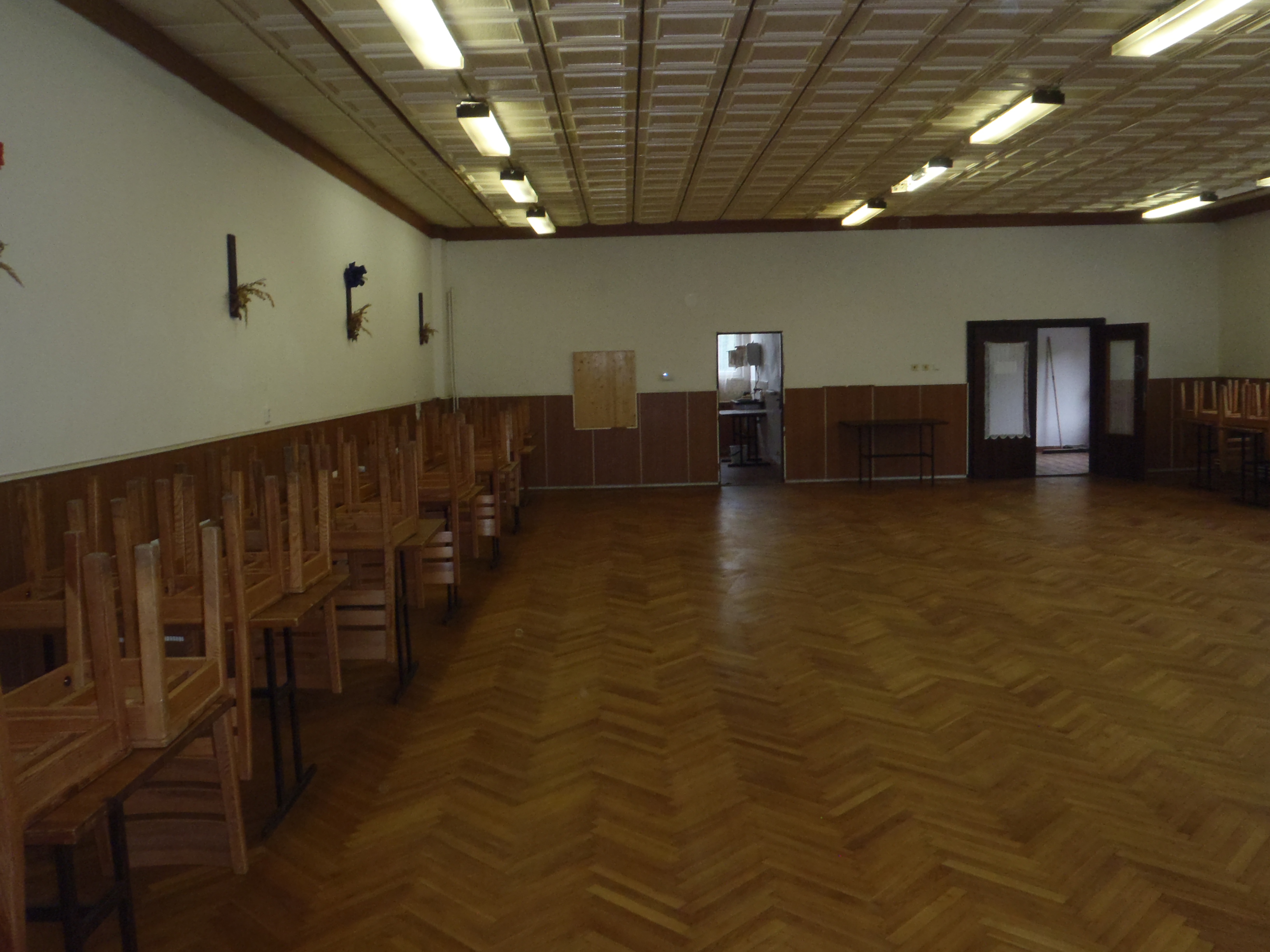 Kulturní dům Dobkov foto 3