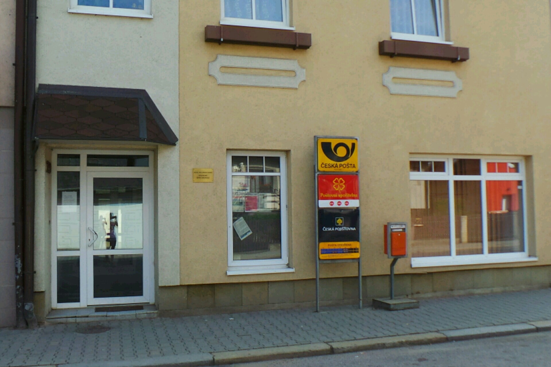 MUDr. Dana Polzerová