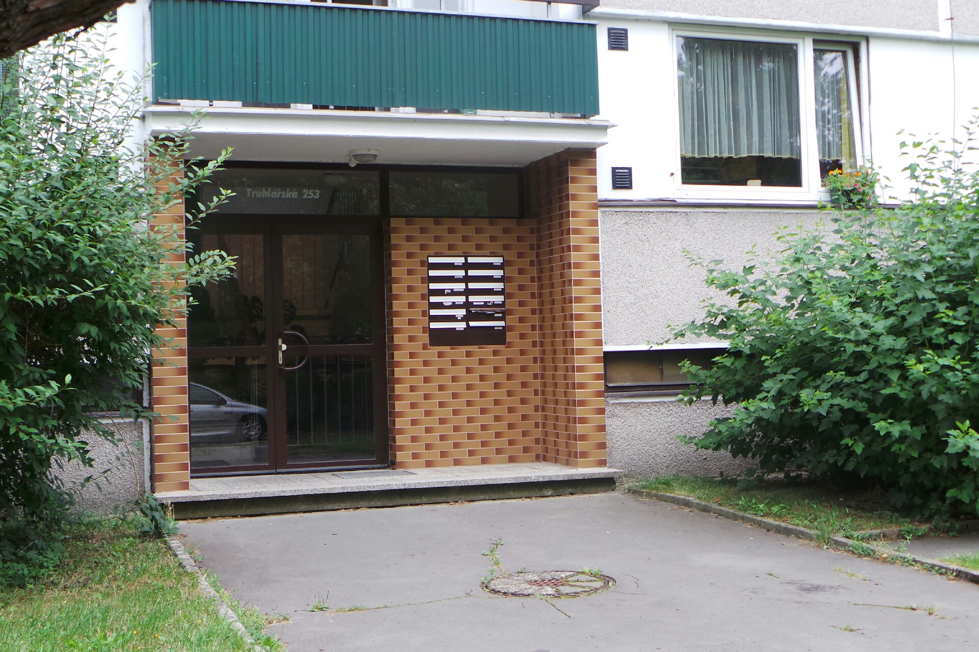 Light and Sound service