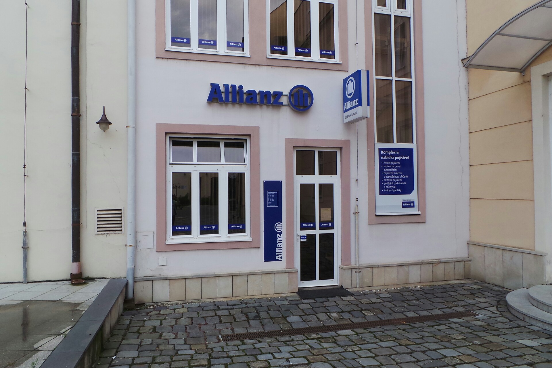 Anna Myškeříková - Obchodní zástupce Allianz